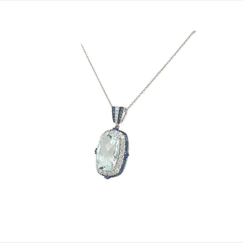 Contemporary Lucea New York Aquamarine Sapphire Diamond Pendant For Sale