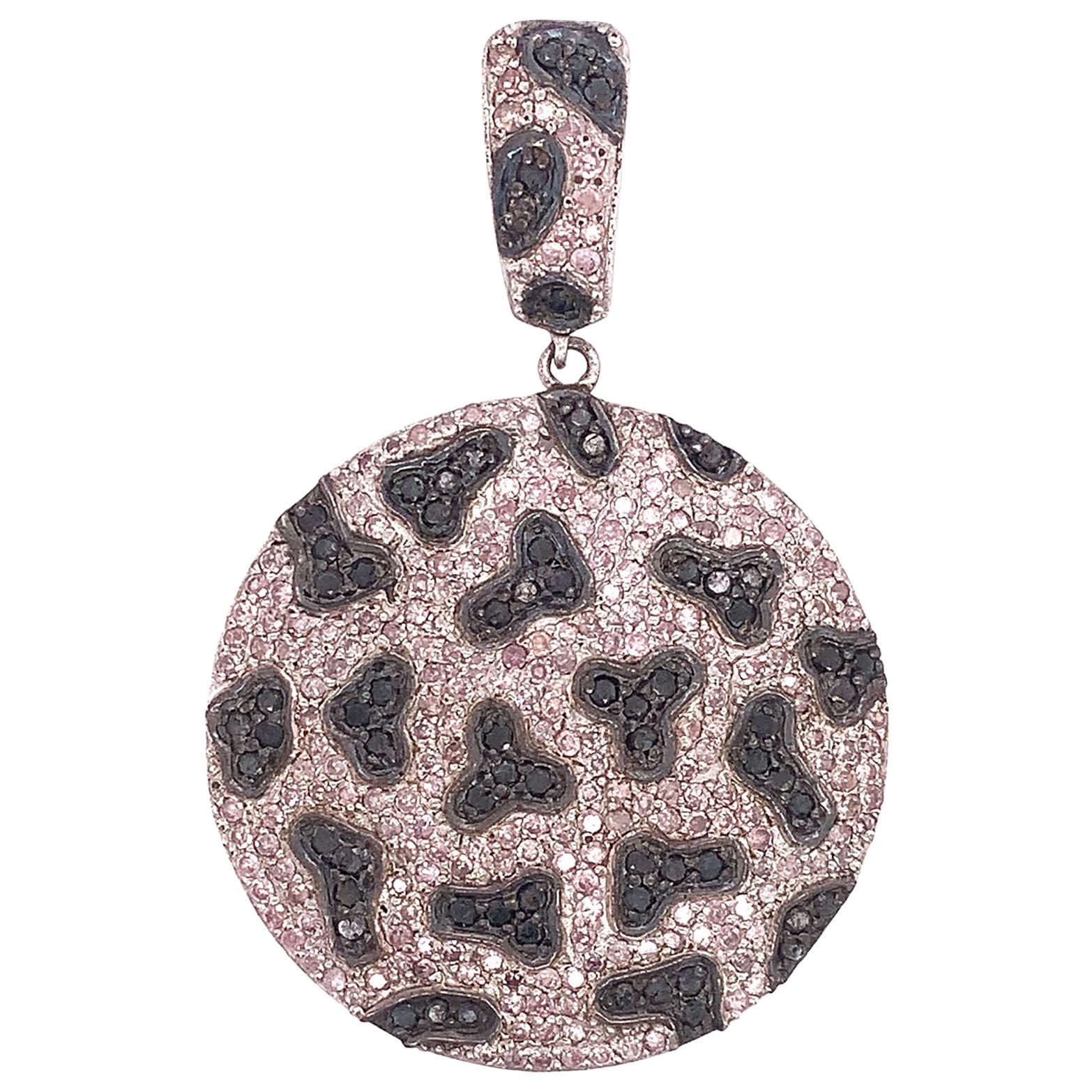 Lucea New York Pendentif en diamants noirs et blancs glacés