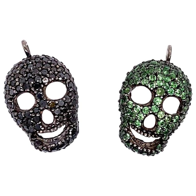 Lucea New York Black Diamond and Tsavorite Garnet Skull Pendant Set of Two For Sale