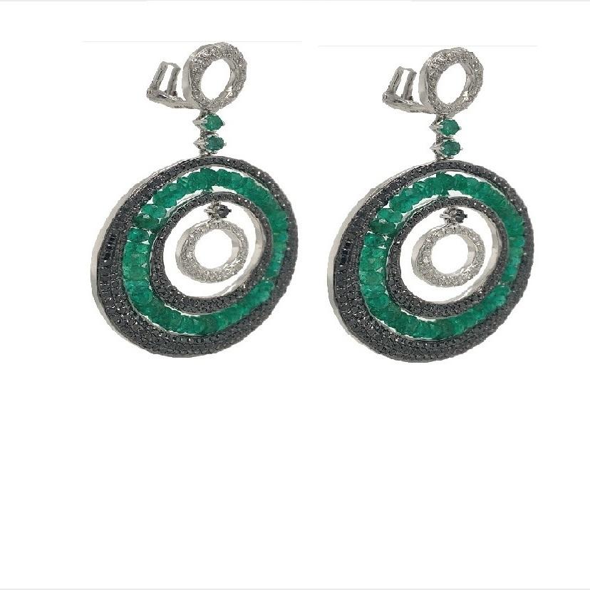 Mixed Cut Lucea New York Diamond And Emerald Earrings For Sale