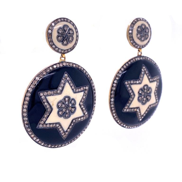 Contemporary Lucea New York Enamel and Rustic Diamond Star Disc Earrings For Sale