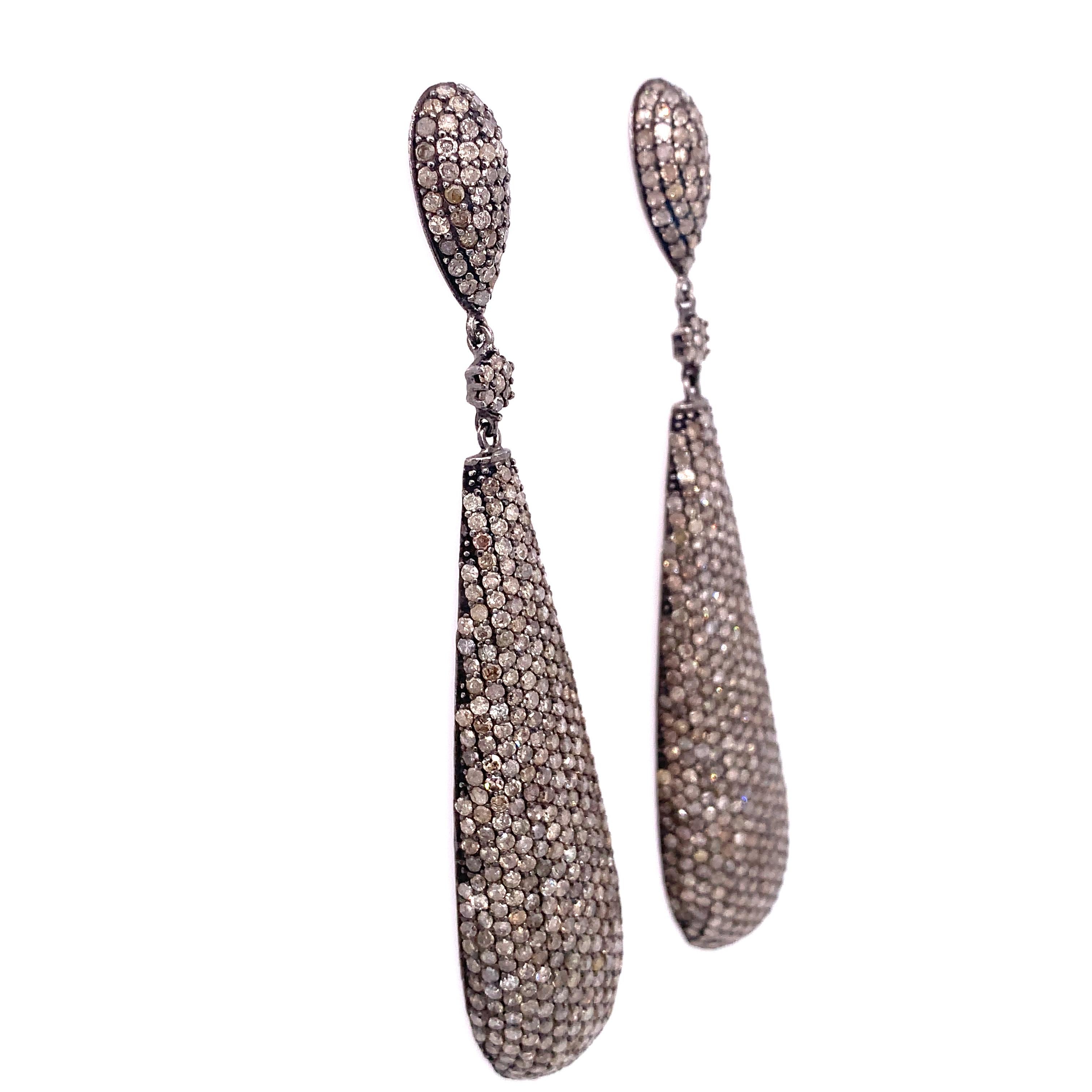 Contemporary Lucea New York Icy Diamond Drop Earring For Sale