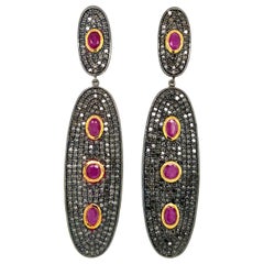 Lucea New York, boucles d'oreilles en goutte en rubis et diamants glacés