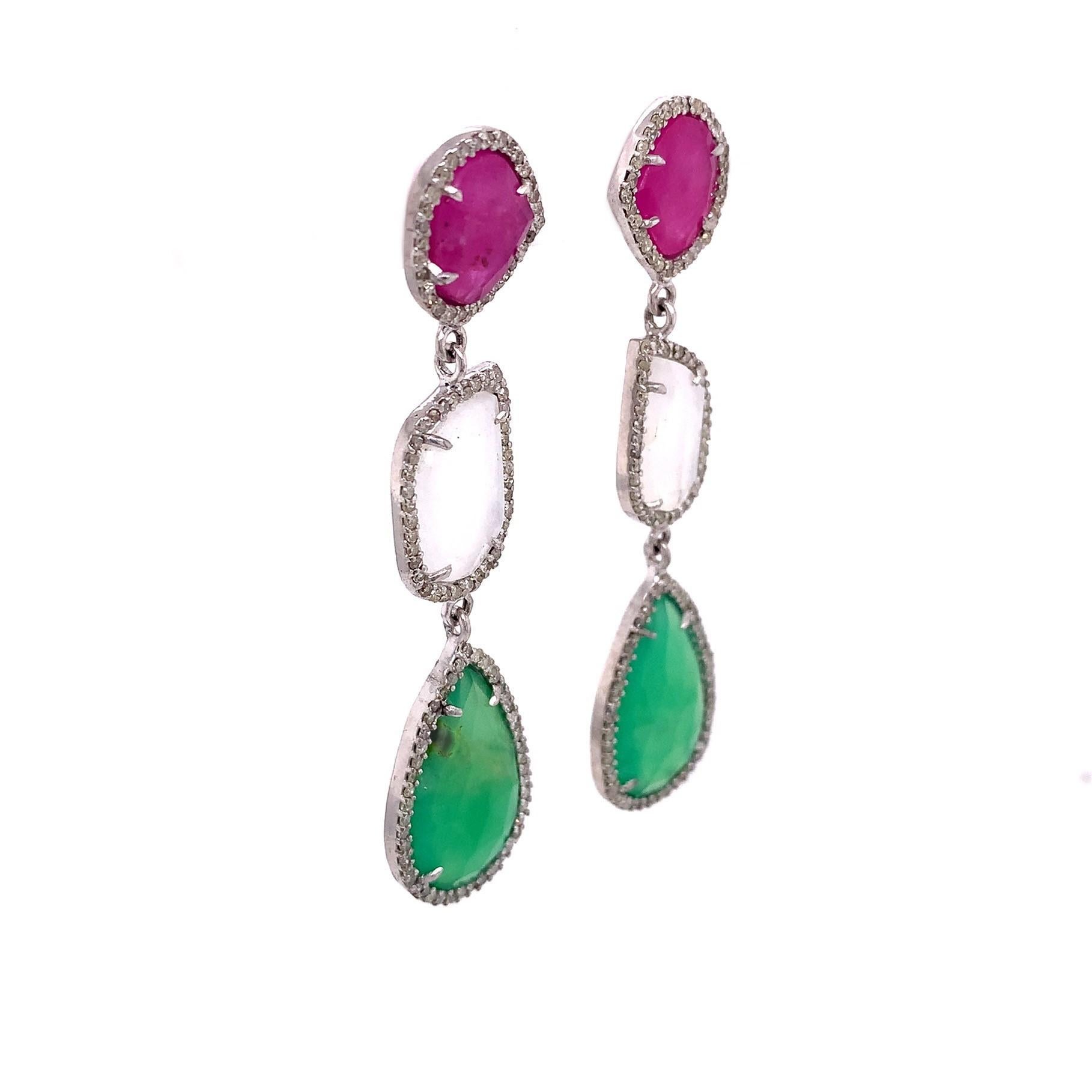 Life in color Collection

Color combination of Ruby, Moonstone and Emerald with diamonds all set in Sterling Silver.

Ruby: 5.00ct total weight.
Moonstone: 4.92ct total weight.
Emerald:10.20ct total weight.