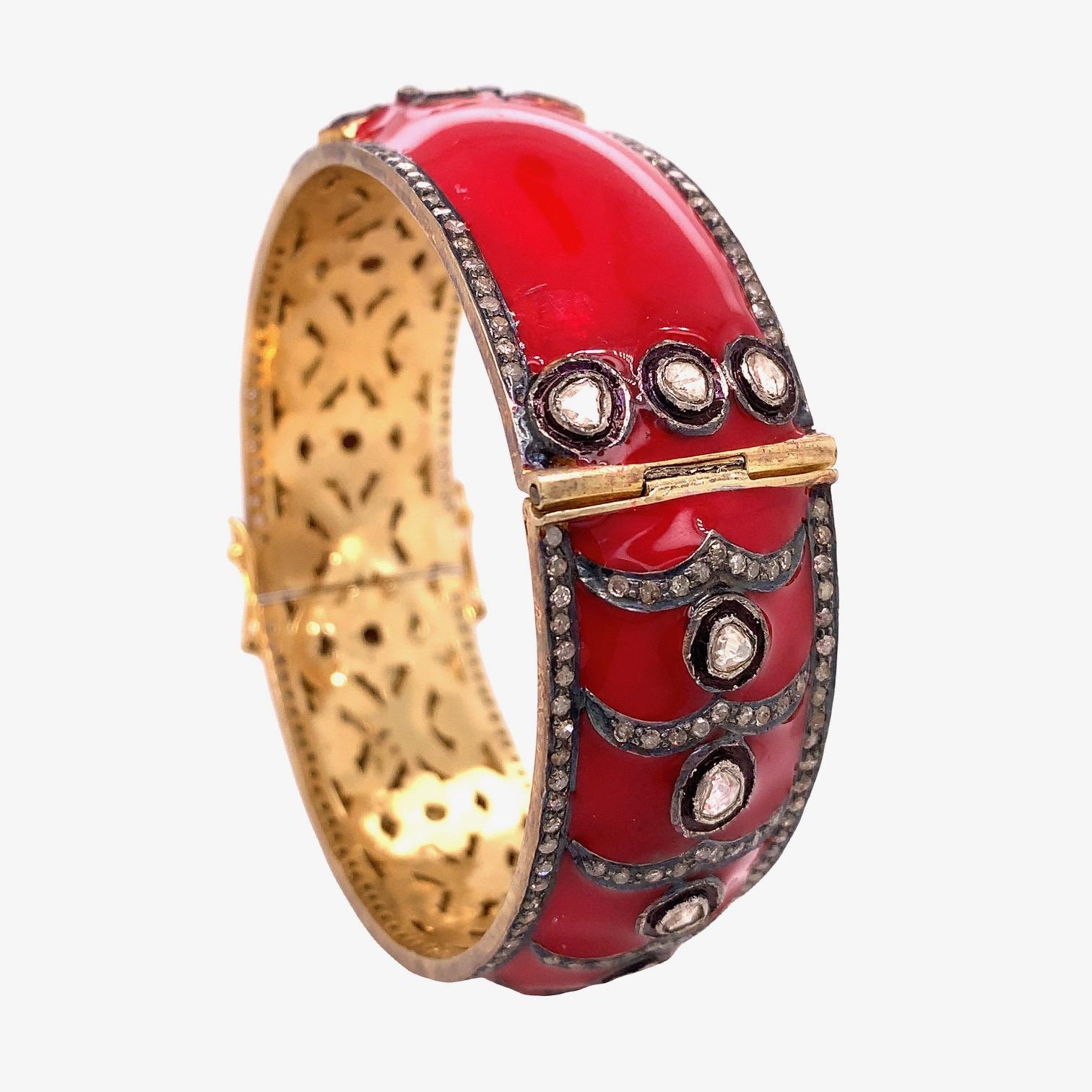 Taille mixte Lucea New York Bracelet jonc rustique en diamants en vente