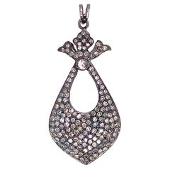 Lucea New York Rustic Diamond Pendant