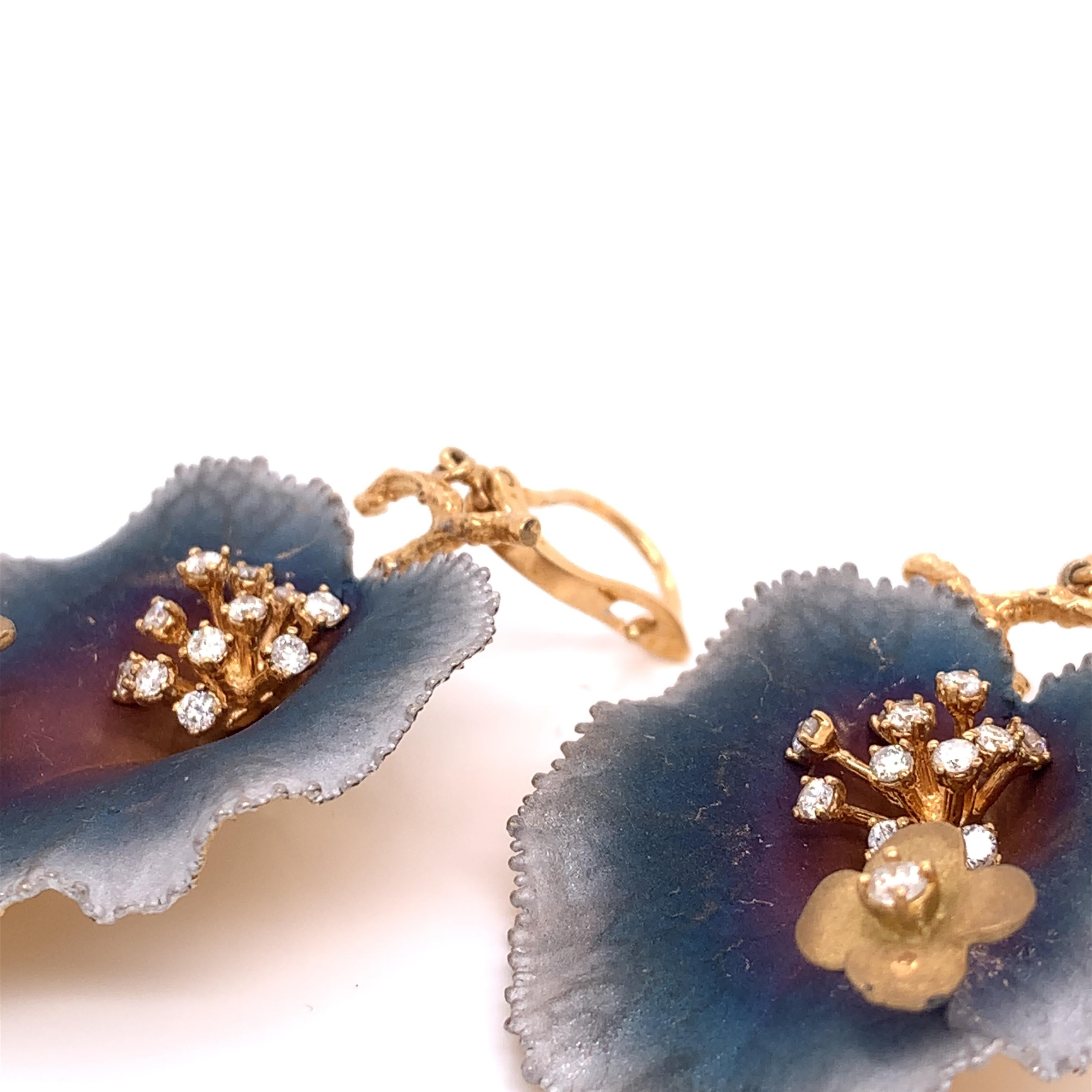 Lucea New York Pendientes colgantes de rodio manchado con diamantes Contemporáneo en venta