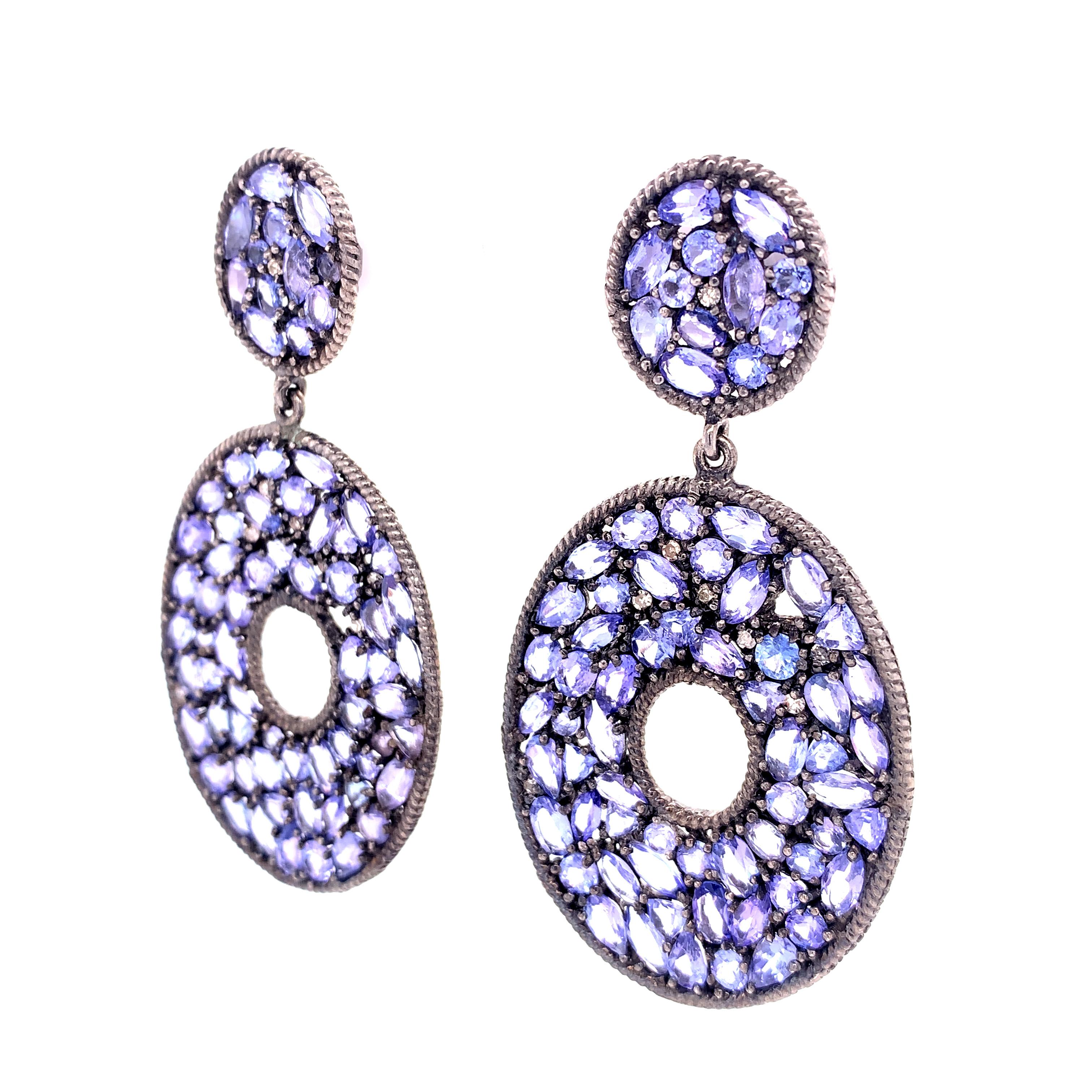 Contemporary Lucea New York Tanzanite and Diamond Drop Earrings For Sale