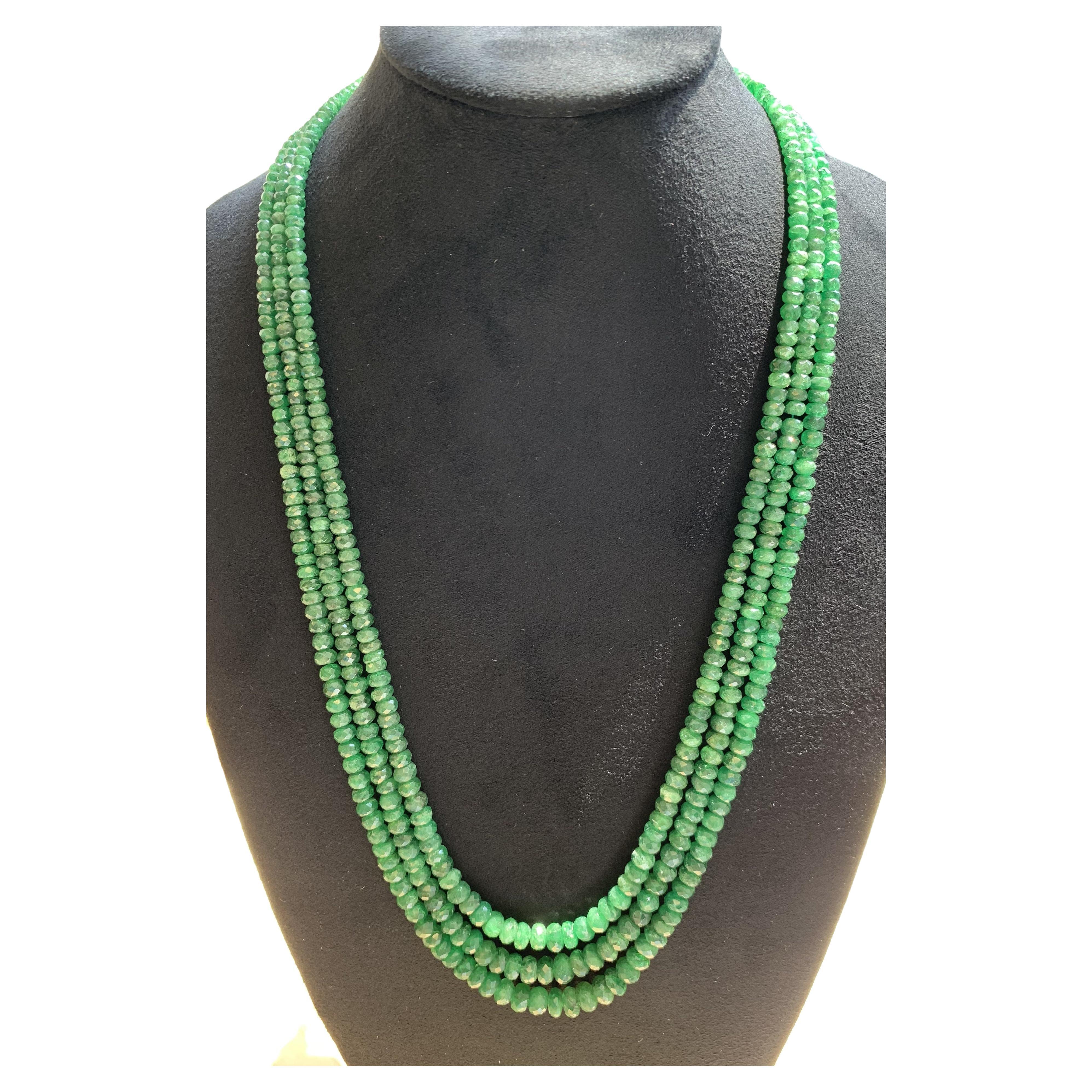Lucea New York, collier de perles de tsavorite en vente