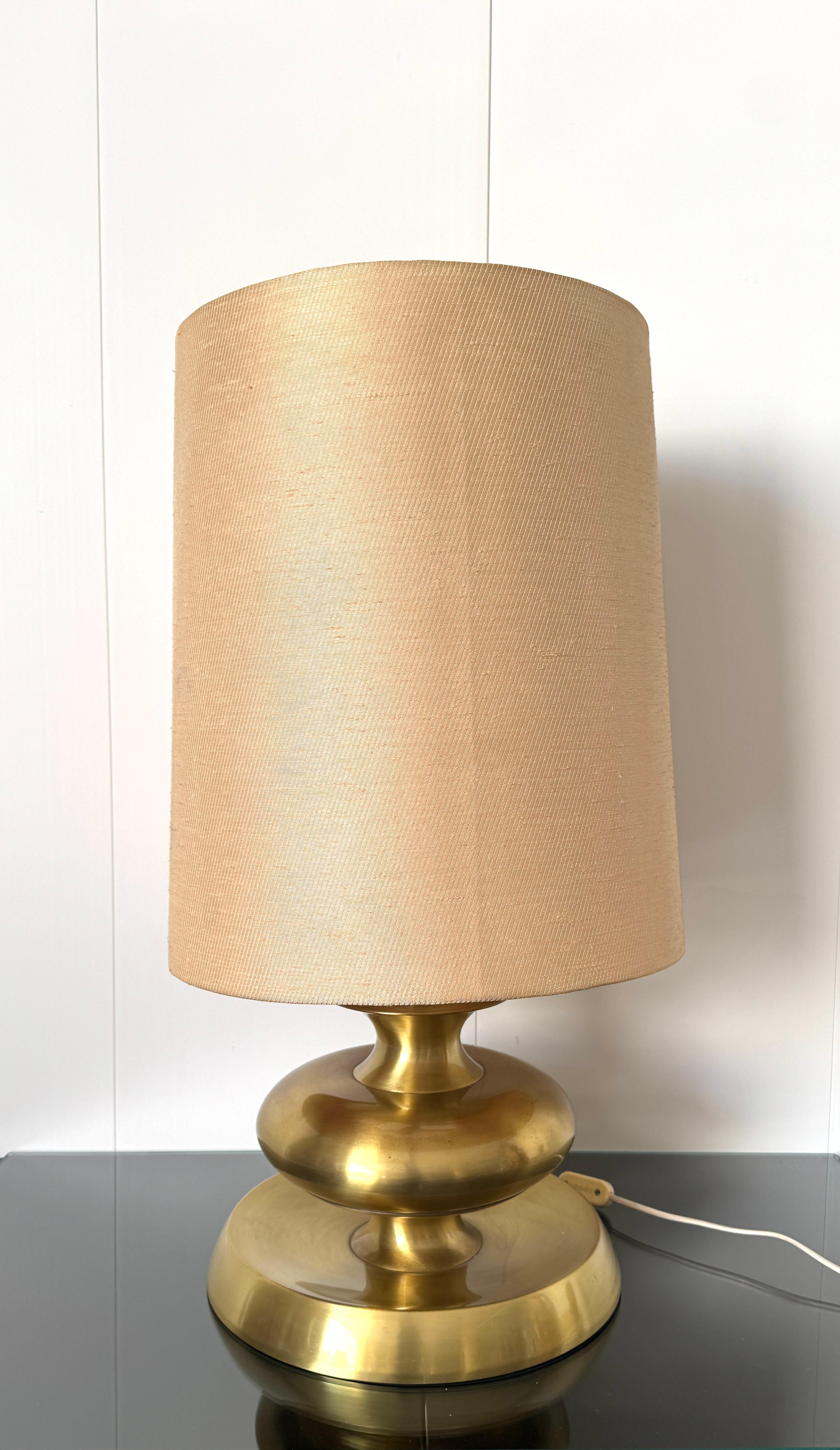 Luci Milano, Lámpara de sobremesa mod. T 363, 1970s en venta 7
