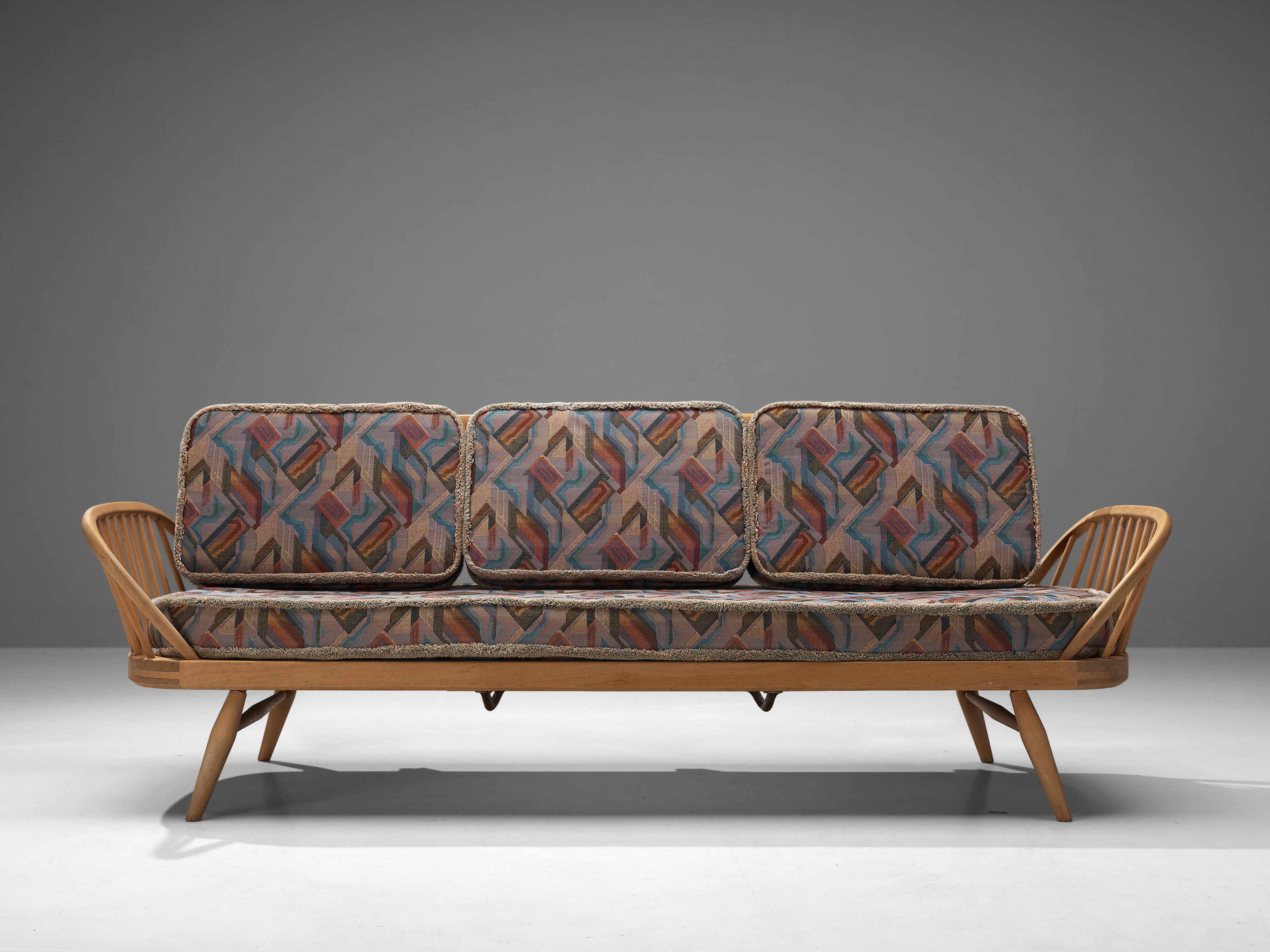 Lucian Ercolani for Ercol Original Adjustable Sofa Daybed Model ‘355’ 2