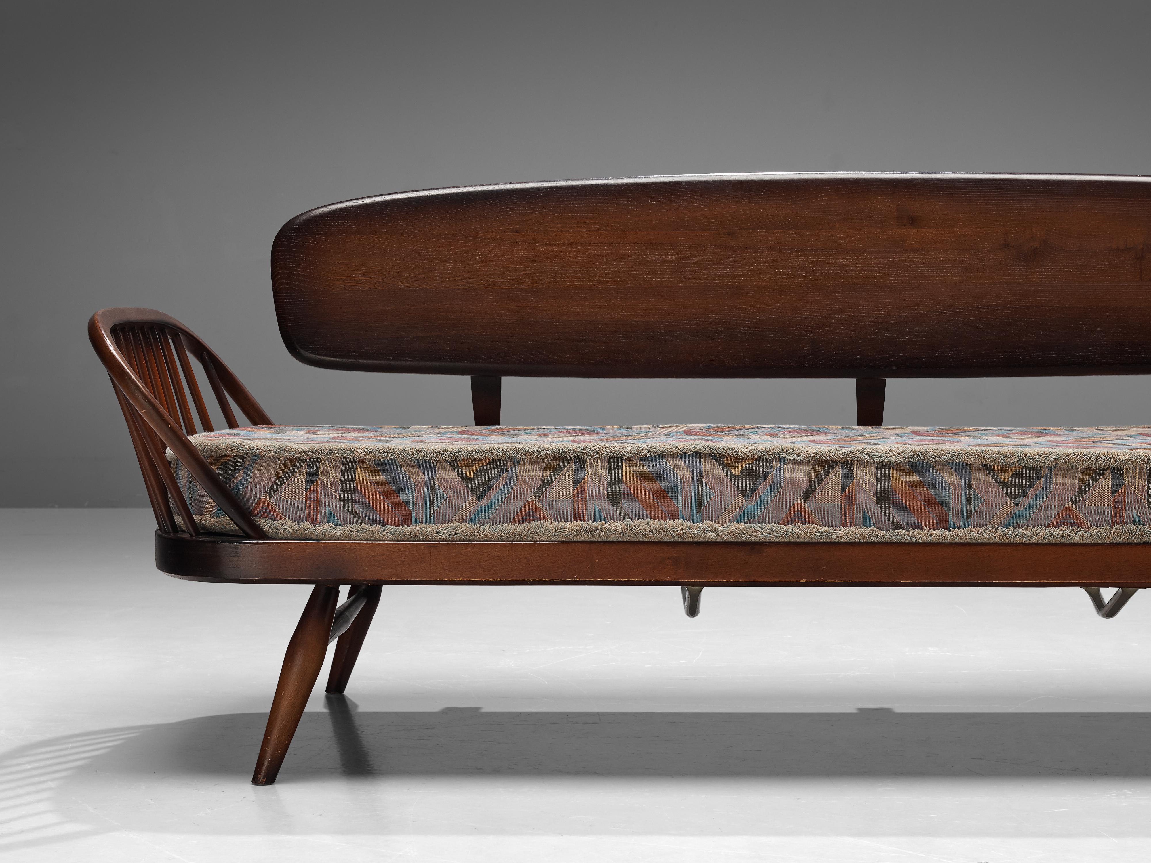 Lucian Ercolani for Ercol Original Sofa Daybed Model ‘355’ 1