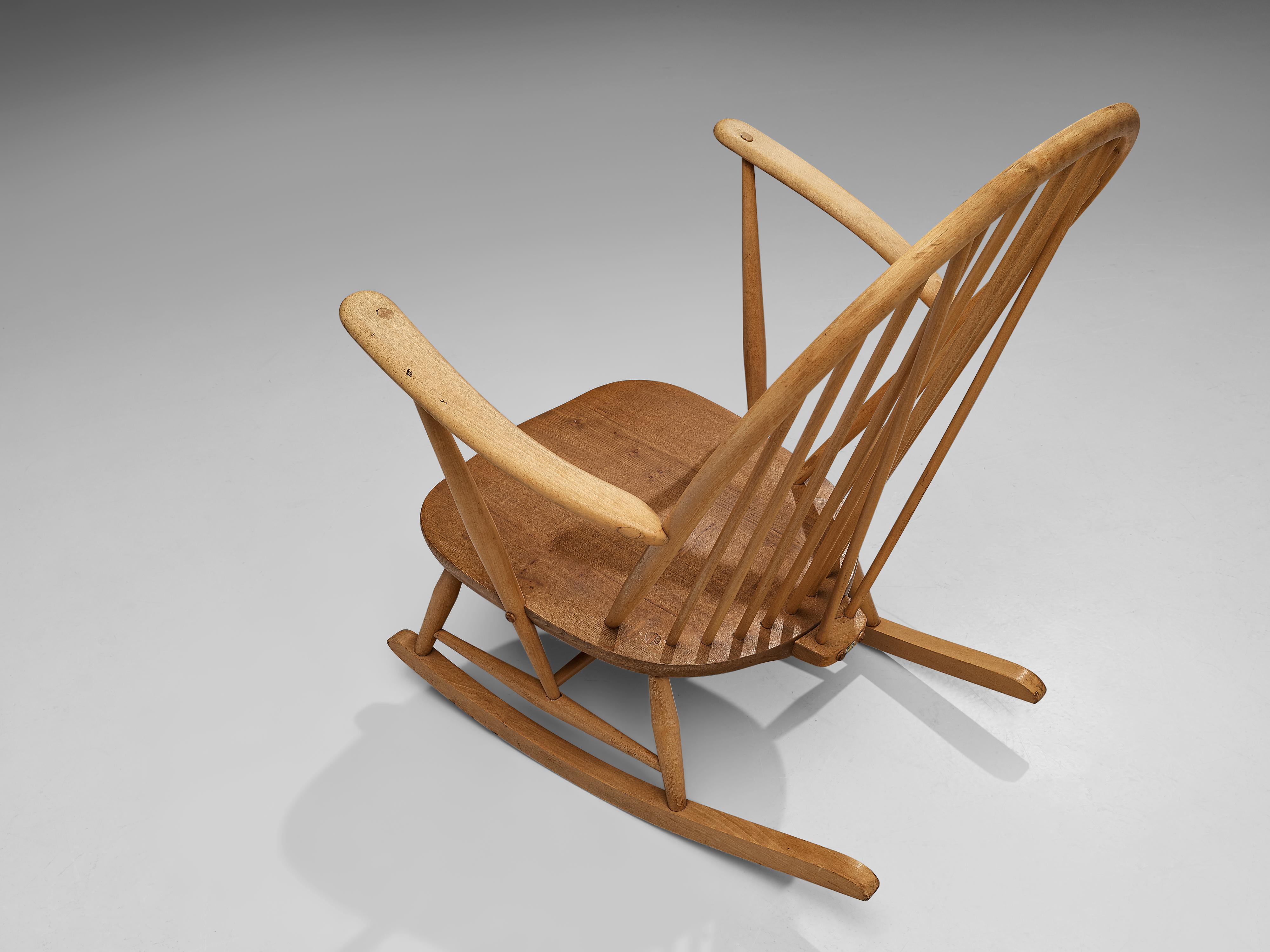 Mid-20th Century Lucian Ercolani for Ercol Rocking Chair in Beech and Oak For Sale