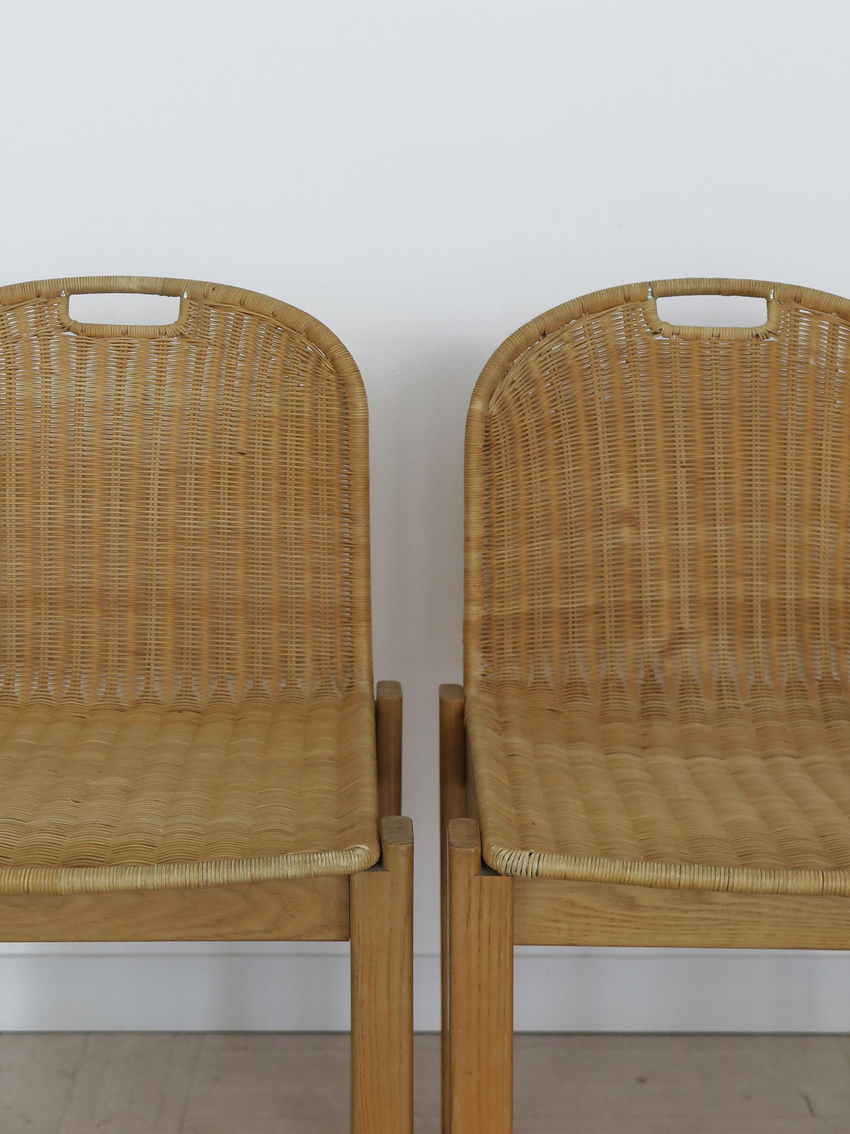 Luciano Bertoncini for Bellato Italian Oak Wicker Dining Chairs 1970 en vente 7