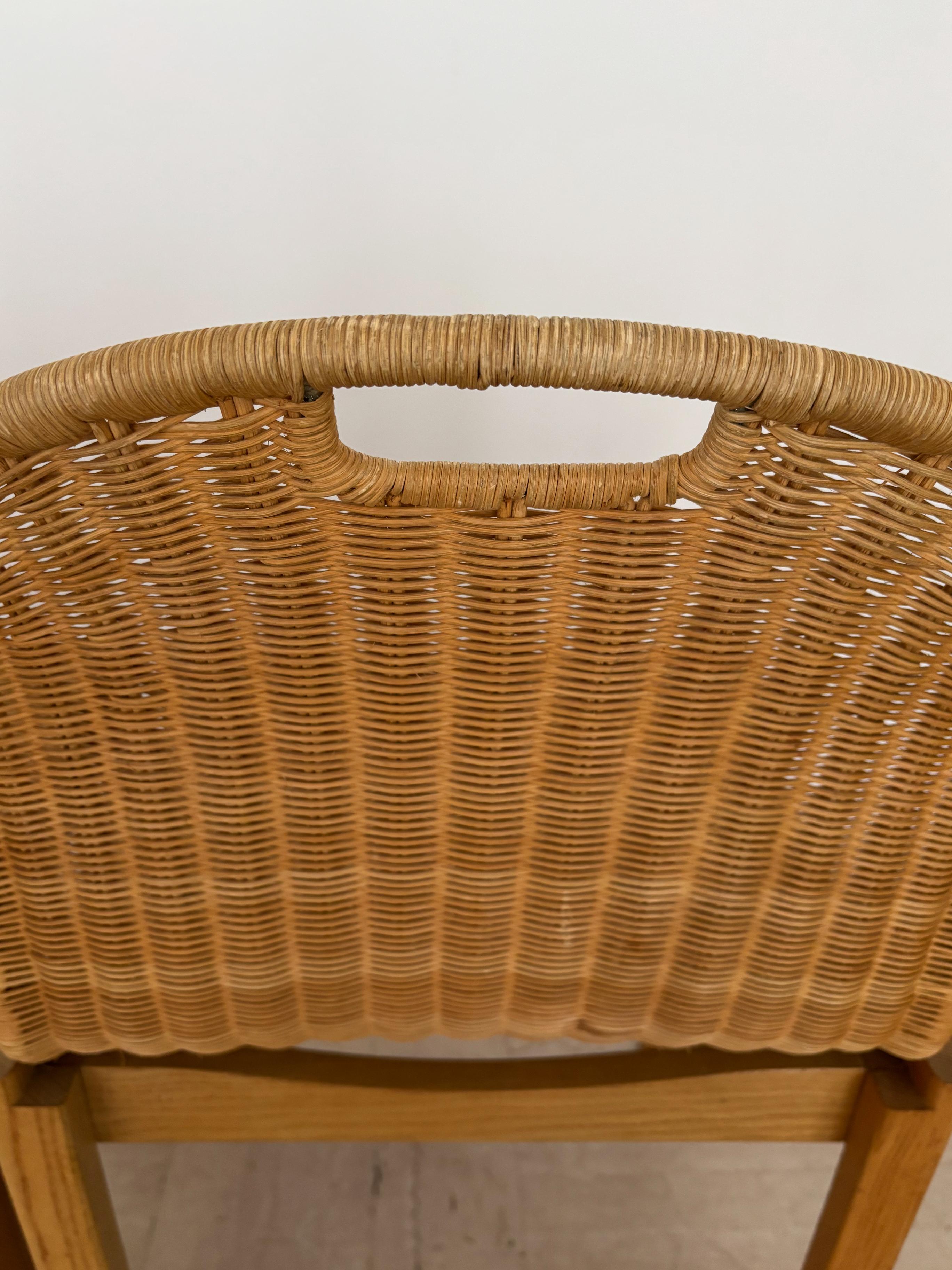Luciano Bertoncini for Bellato Italian Oak Wicker Dining Chairs 1970 en vente 10