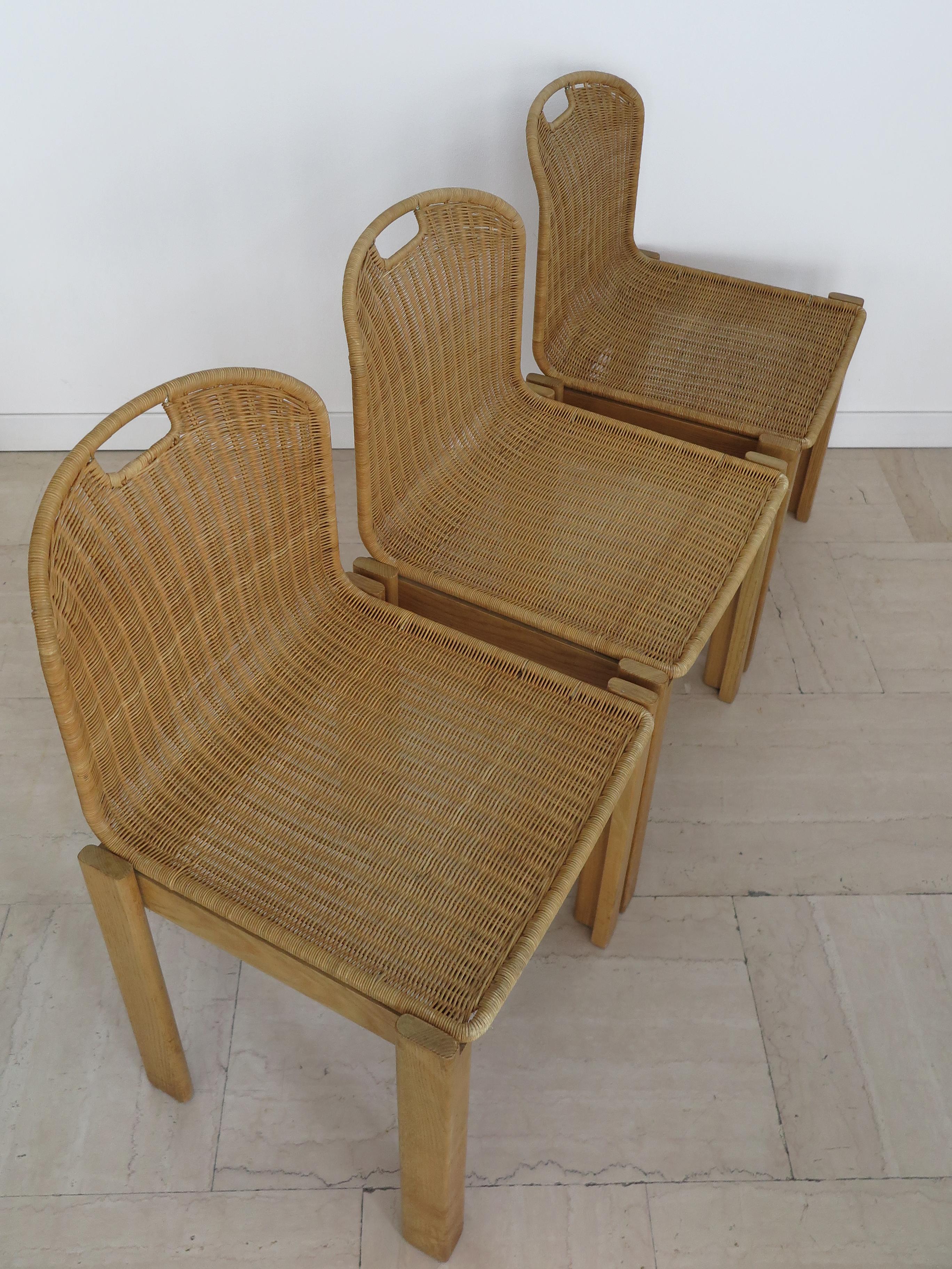 Mid-Century Modern Luciano Bertoncini for Bellato Italian Oak Wicker Dining Chairs 1970 en vente