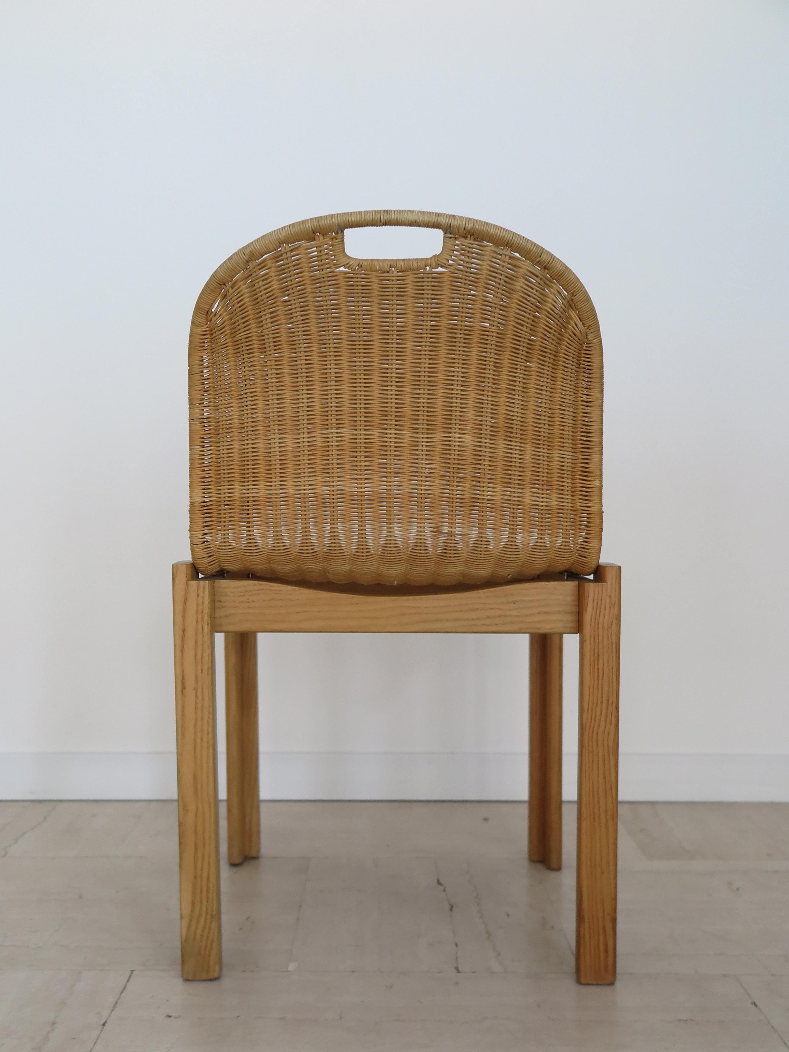 Luciano Bertoncini for Bellato Italian Oak Wicker Dining Chairs 1970 en vente 2