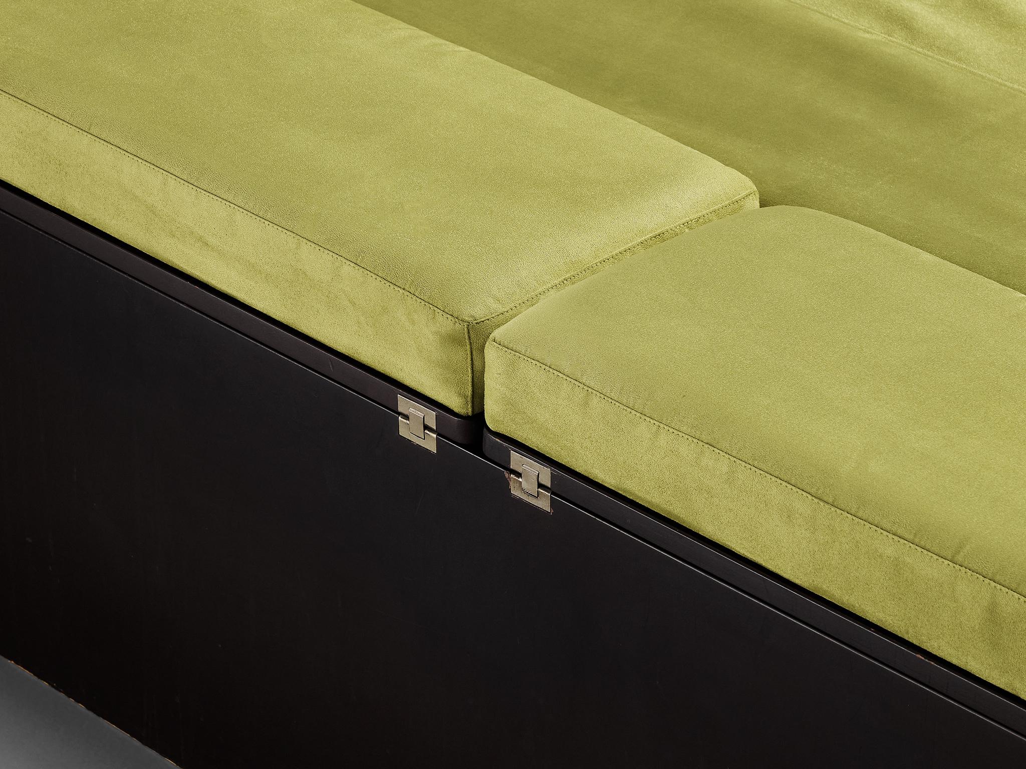 Luciano Bertoncini for Cjfra 'Zattera' Bed in Alcantara and Lacquered Wood  For Sale 3