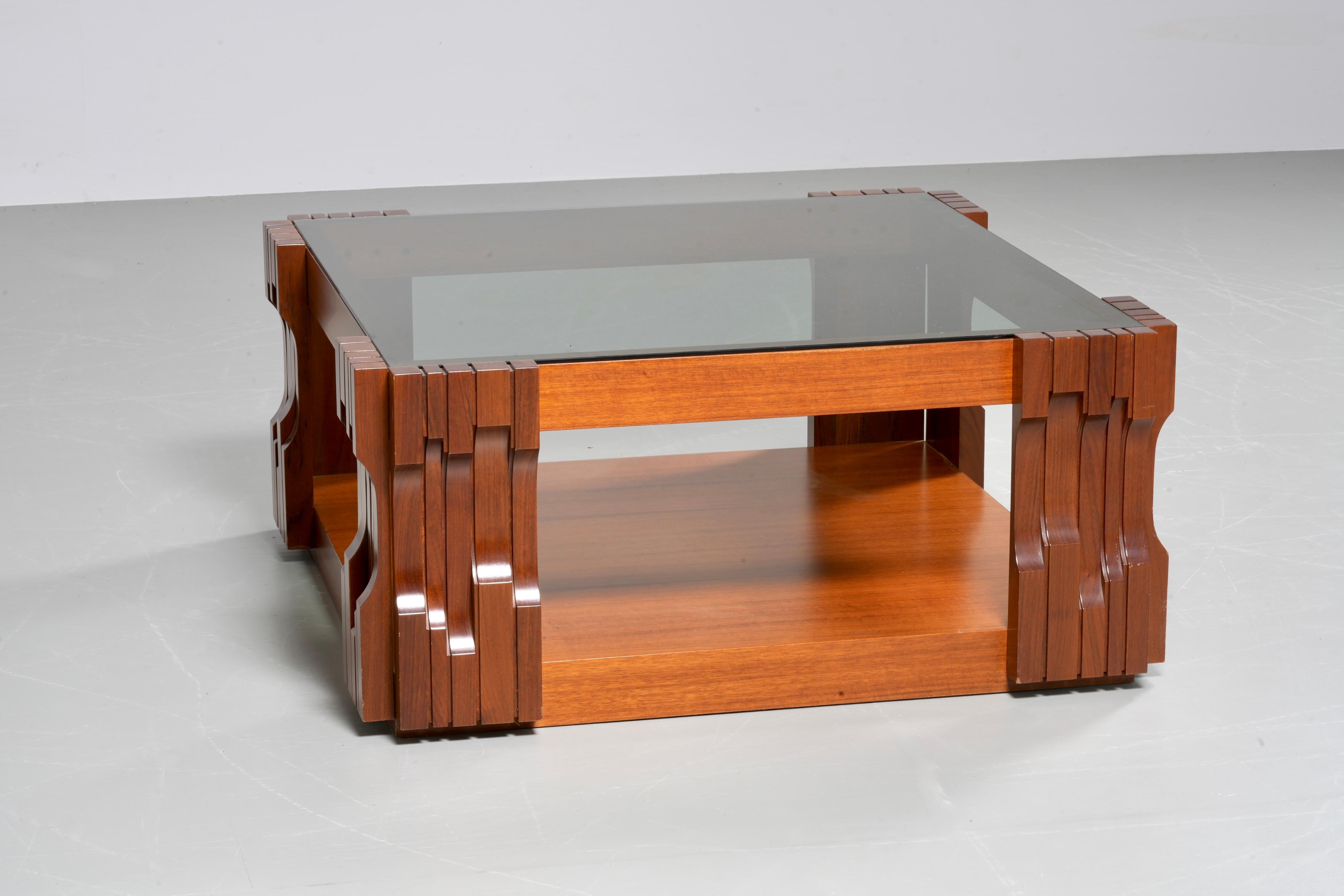 Luciano Frigerio „Norman“ Klavier-Couchtisch aus Nussbaum und Glas, Italien, 1968 (Mitte des 20. Jahrhunderts) im Angebot