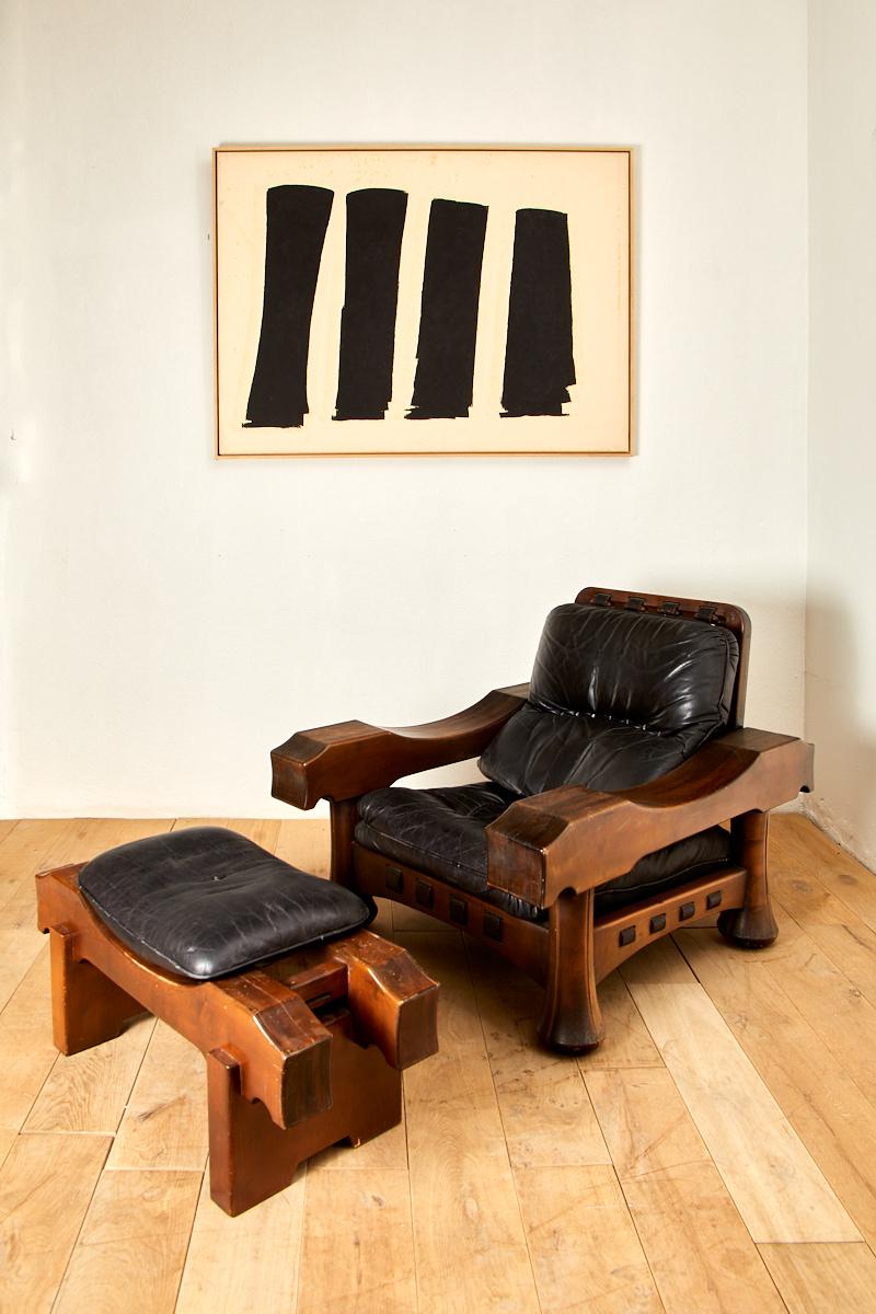 Modern Luciano Frigerio (1928-1999), Armchair with ottoman, circa 1970 For Sale