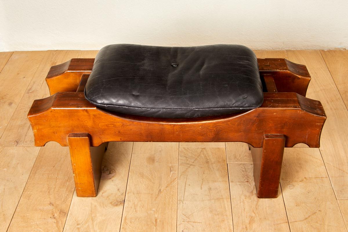 Luciano Frigerio (1928-1999), Armchair with ottoman, circa 1970 For Sale 1