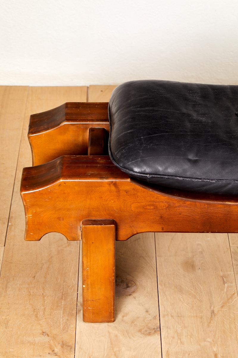 Luciano Frigerio (1928-1999), Armchair with ottoman, circa 1970 For Sale 2