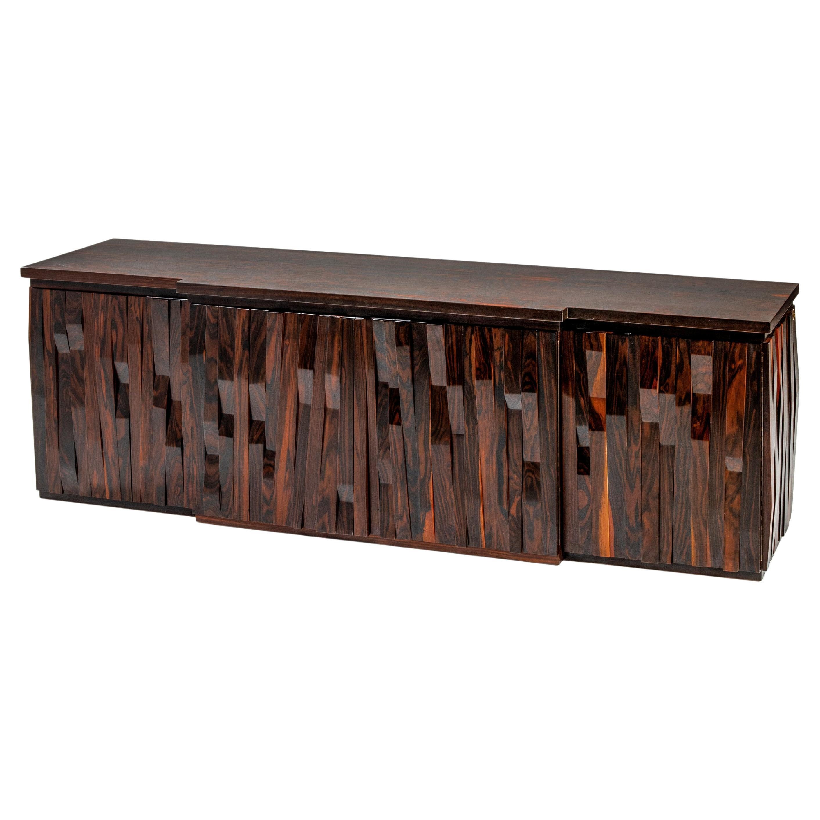 Luciano Frigerio Barium wood sculptural sideboard  - Italian Design 1970  For Sale