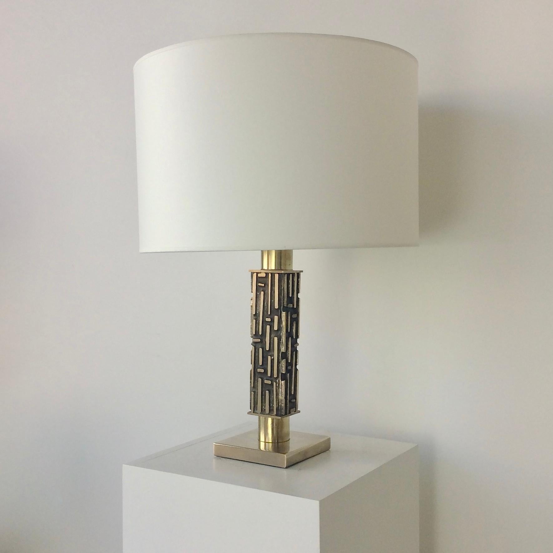 Luciano Frigerio Bronze and Brass Lamp, circa 1970, Italy For Sale 5