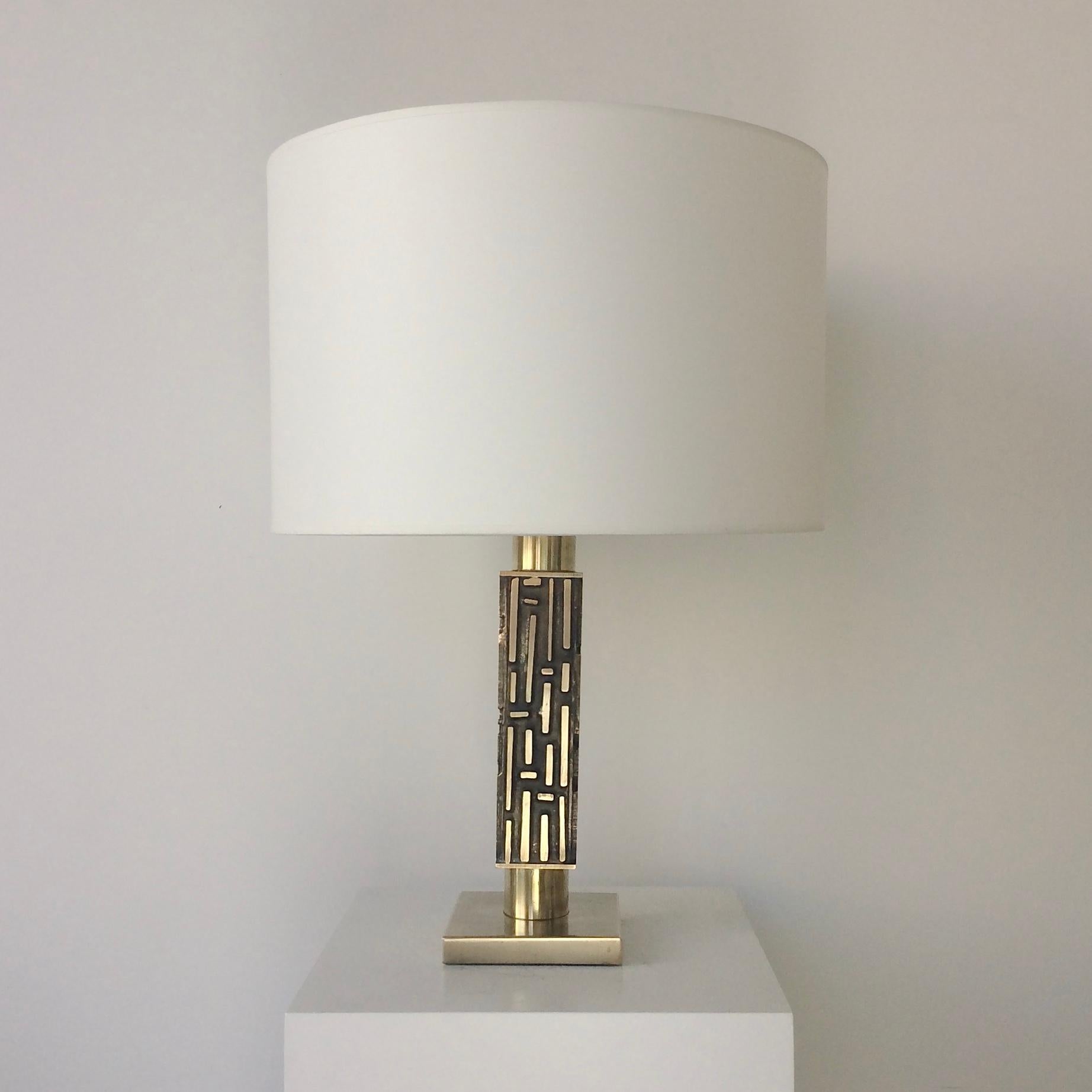 Luciano Frigerio Bronze and Brass Lamp, circa 1970, Italy For Sale 7