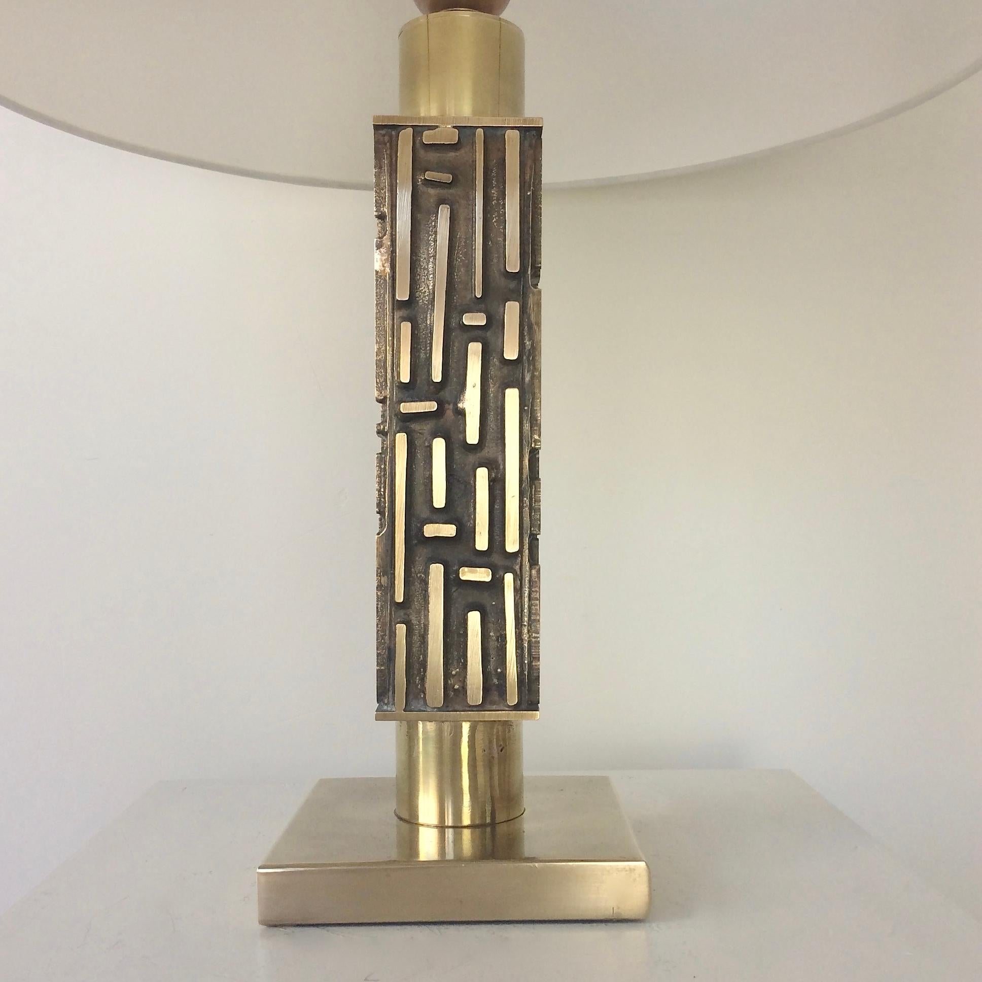 Late 20th Century Luciano Frigerio Bronze and Brass Lamp, circa 1970, Italy For Sale