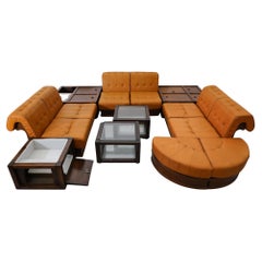 Divano componibile 'Can Can' di Luciano Frigerio in pelle cognac e Wood, anni '70