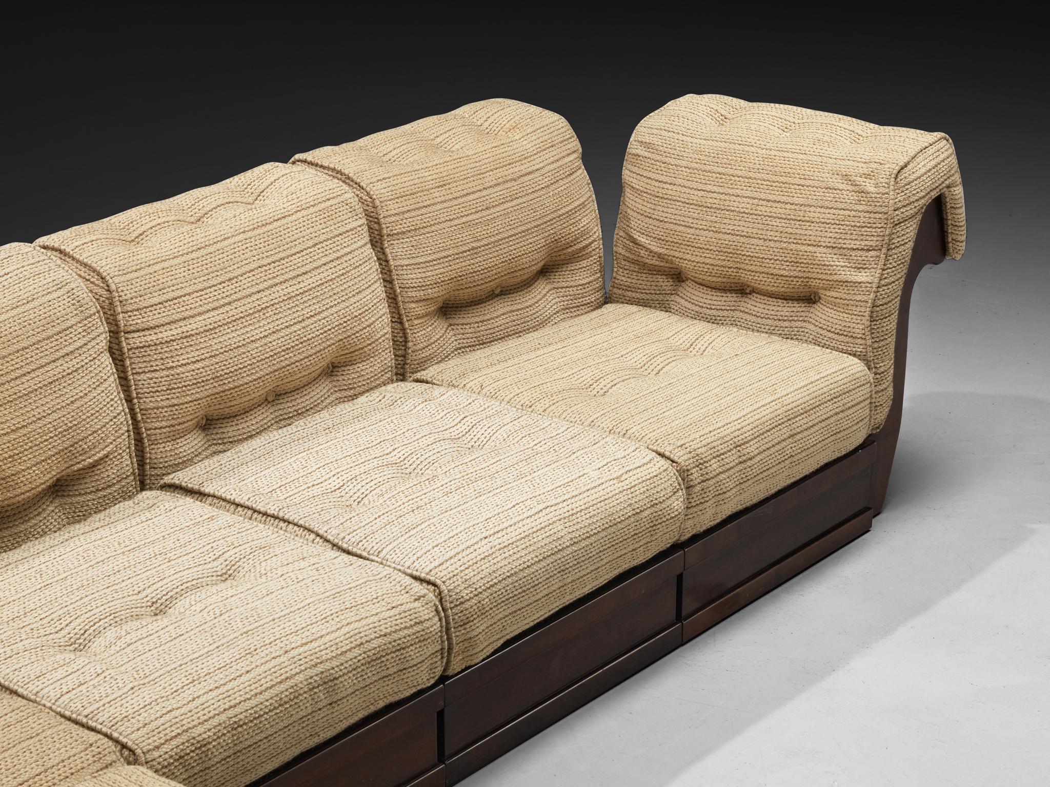 Canapé sectionnel Can de Luciano Frigerio avec tables d'appoint en bois foncé en vente 4