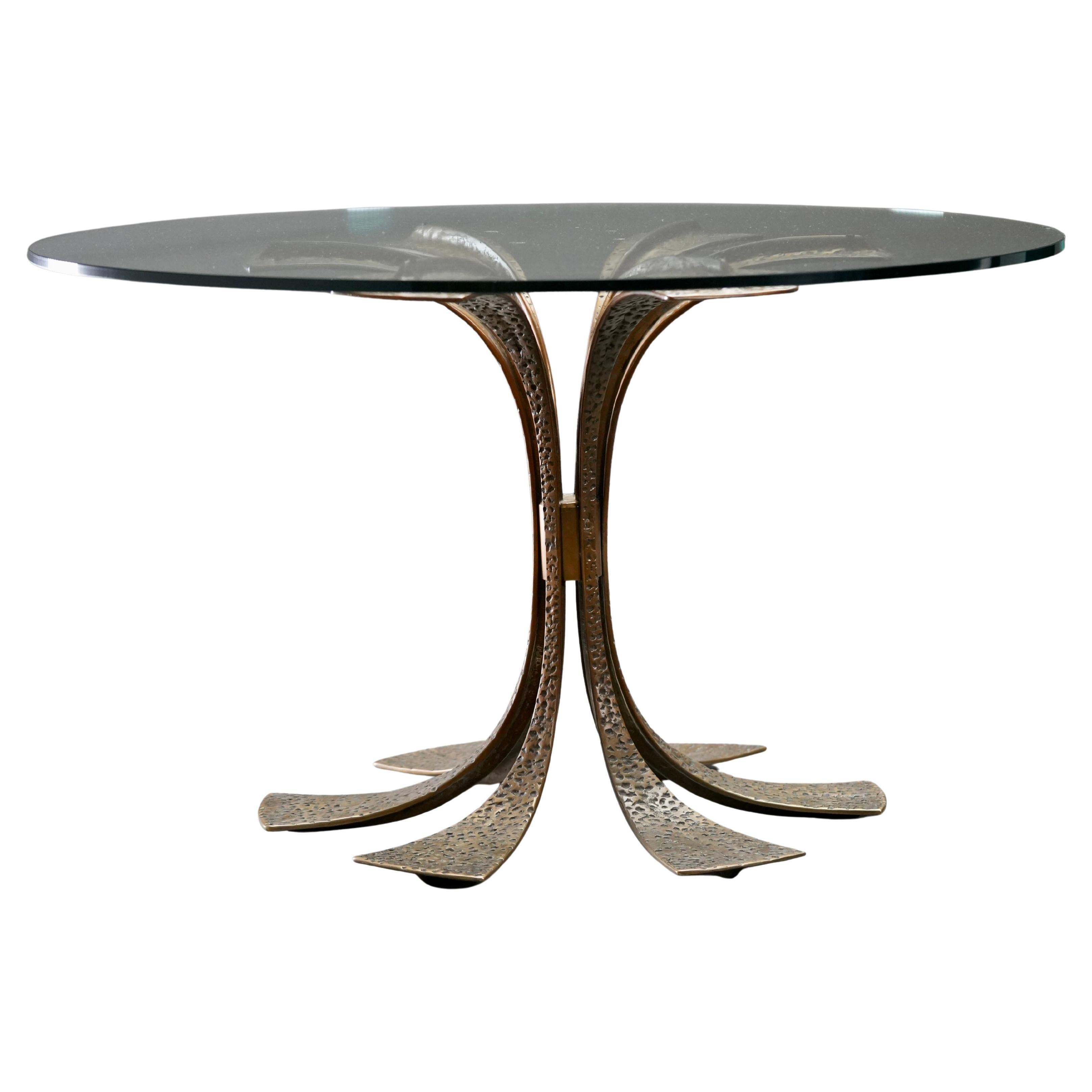 Luciano Frigerio Dining Table in hammered Brass and Glass, Italy, 1960's For Sale