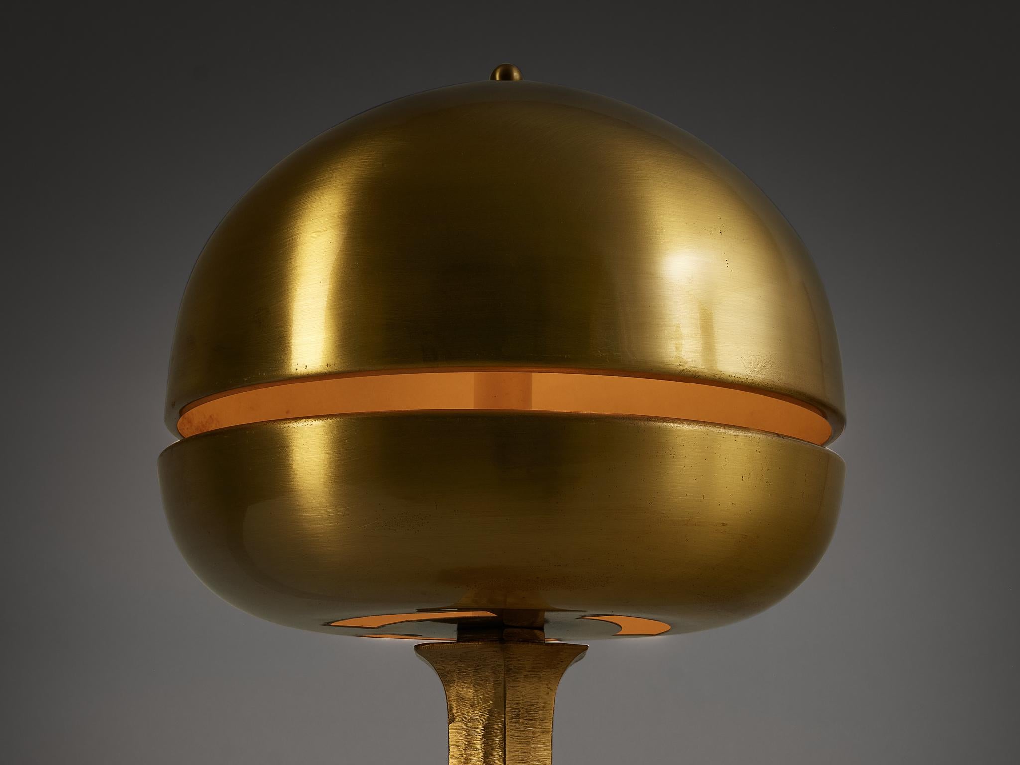 Italian Luciano Frigerio for Frigerio di Desio Table Lamp in Brass For Sale