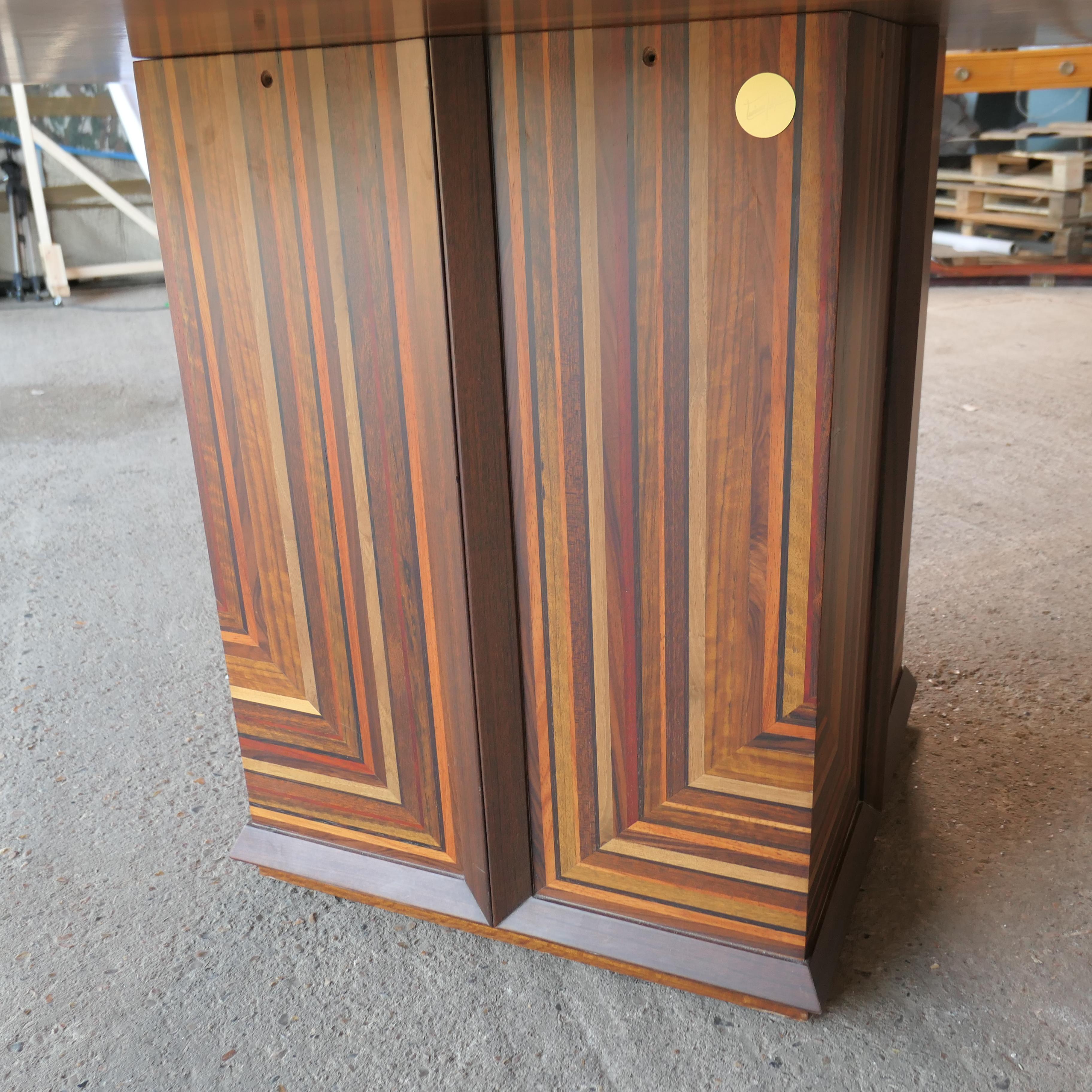 Table de salle à manger en marqueterie Luciano Frigerio en vente 1