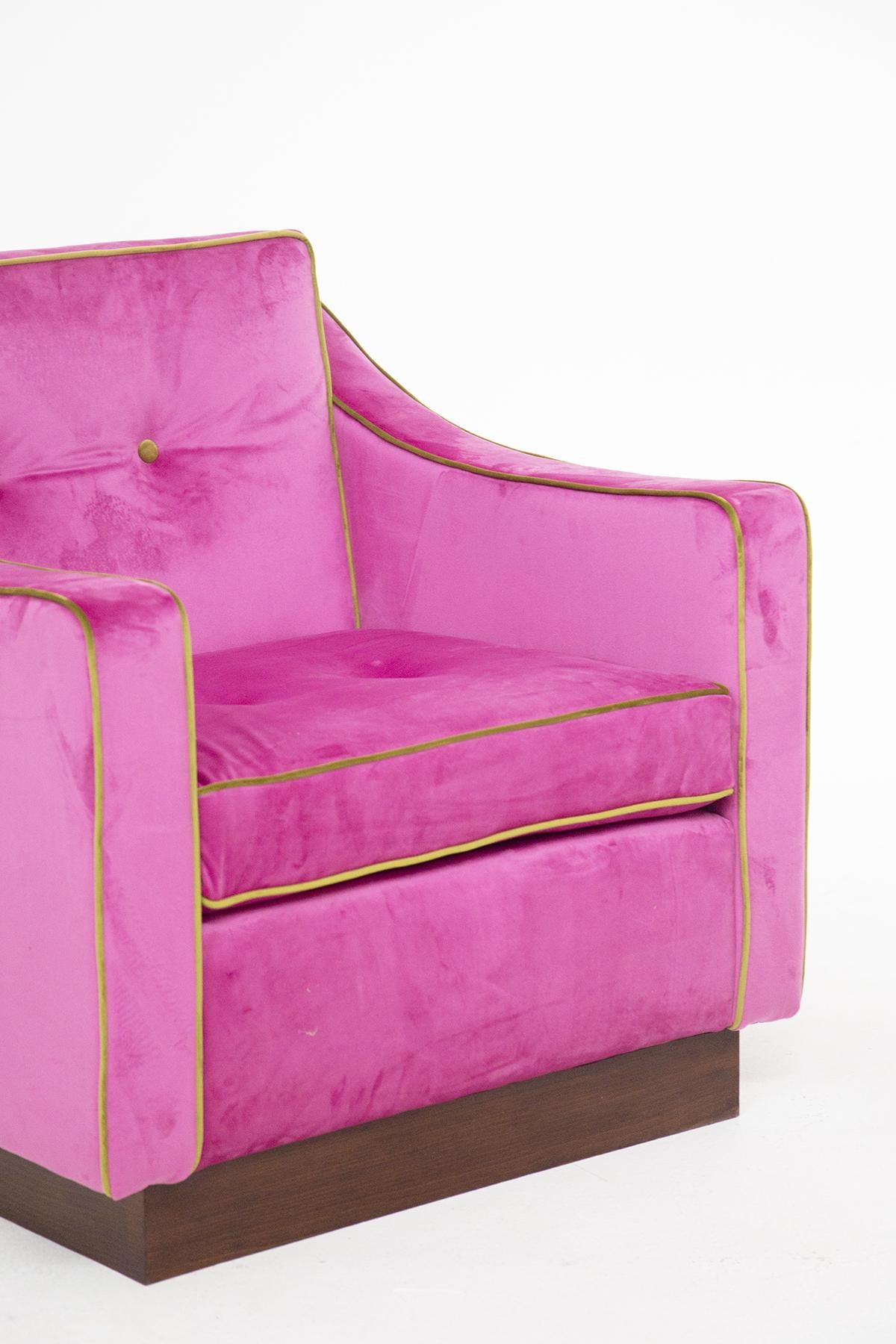 Luciano Frigerio Italian Armchairs in Pink and Green Velvet In Good Condition In Milano, IT