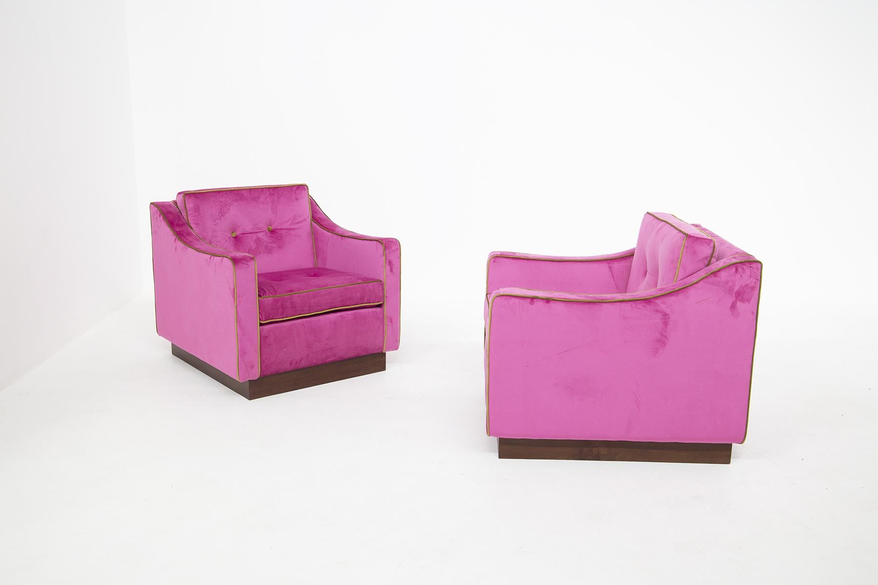Luciano Frigerio Italian Armchairs in Pink and Green Velvet 4