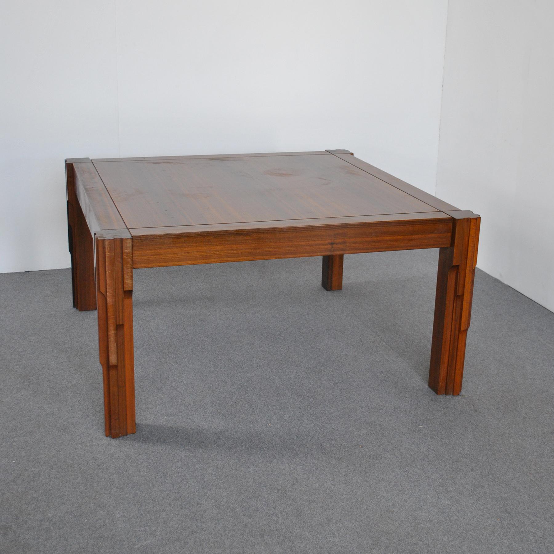 Luciano Frigerio Italian Midcentury Table Early 70's In Good Condition For Sale In bari, IT