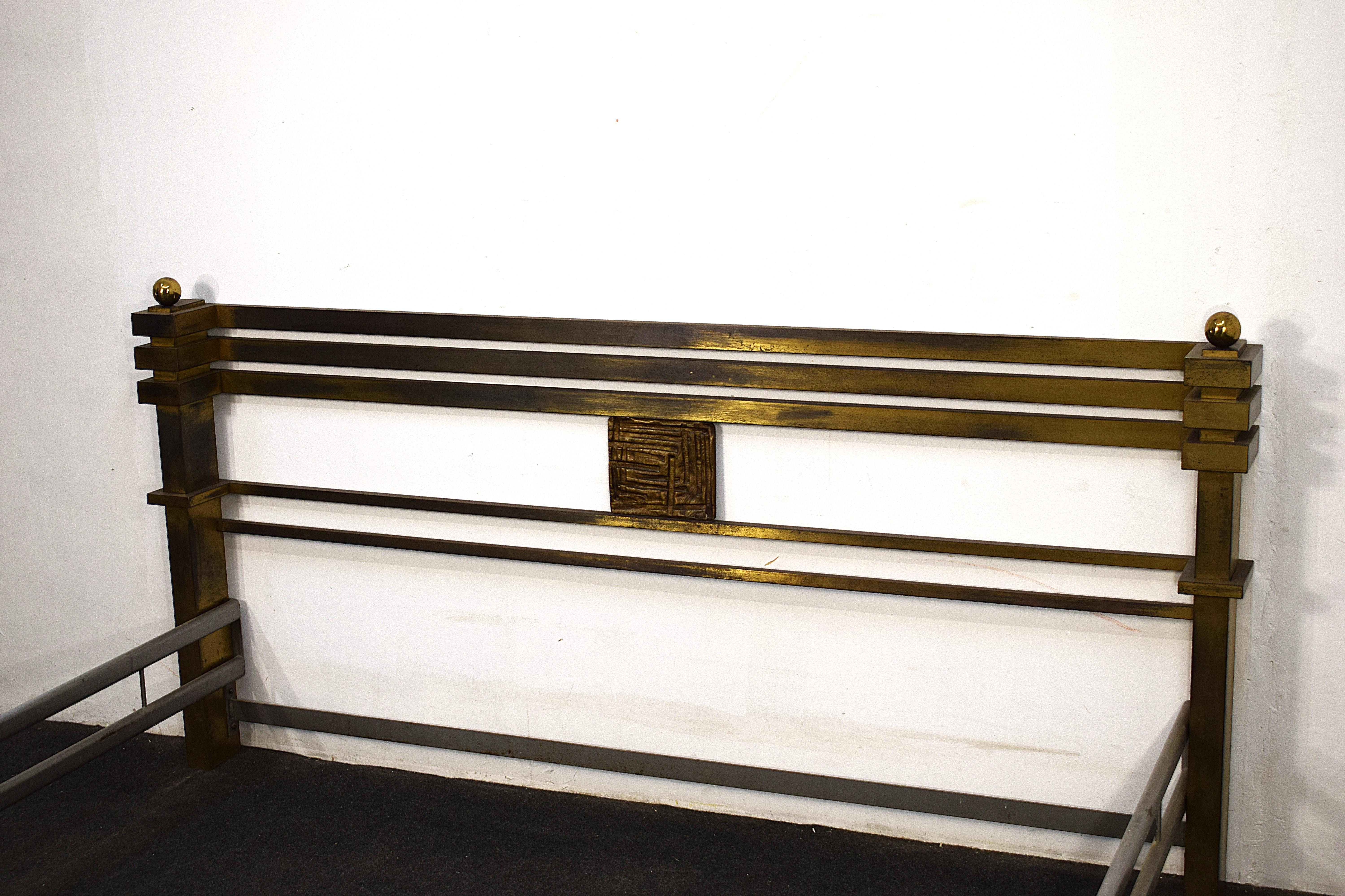 Late 20th Century Luciano Frigerio - Letto mod. F/61, 1970 en vente