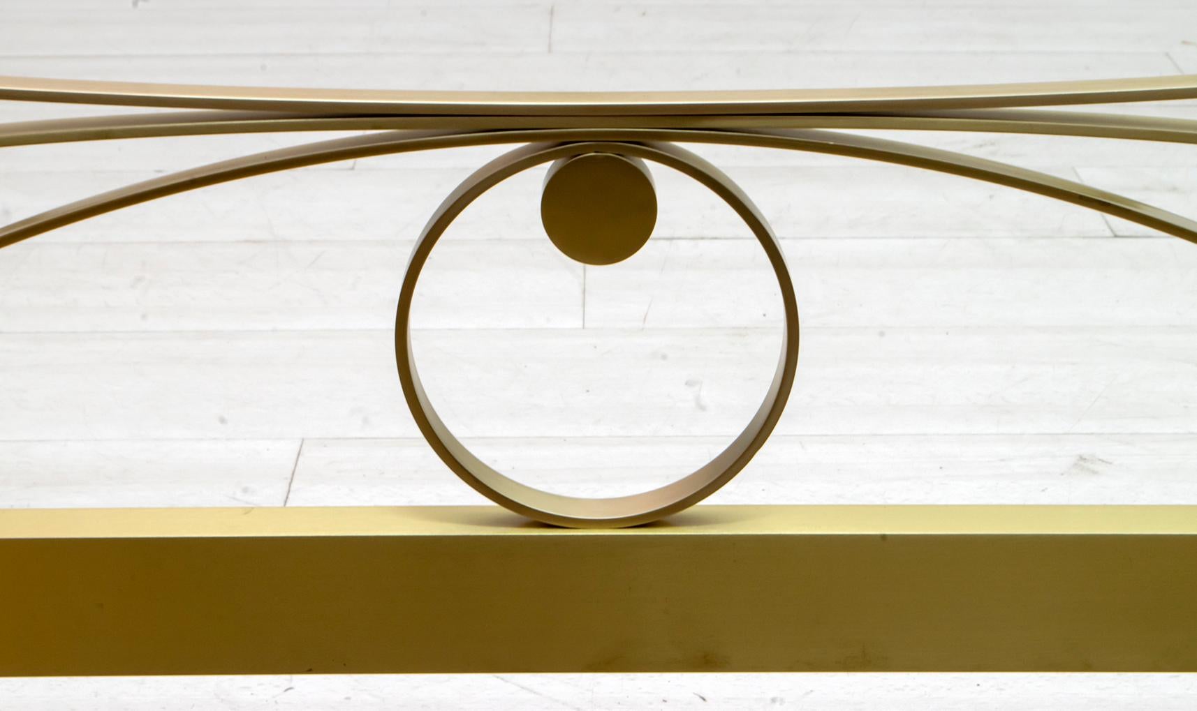 Luciano Frigerio Modernes Doppelbett aus vergoldetem und satiniertem Messing, Mid-Century Modern, 1970er Jahre (Ende des 20. Jahrhunderts) im Angebot