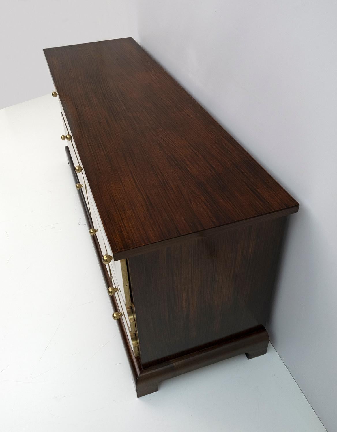 Luciano Frigerio Mid-Century Modern Italian Dresser For Sale 5