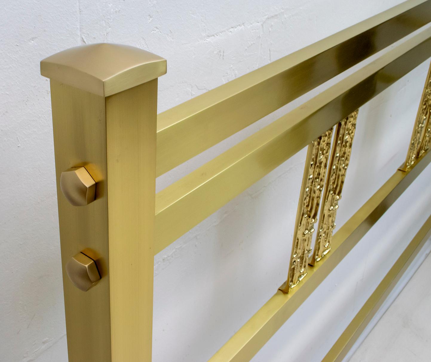 Late 20th Century Luciano Frigerio Mid-Century Modern Italian Gold Brass and Bronze Double Bed For Sale