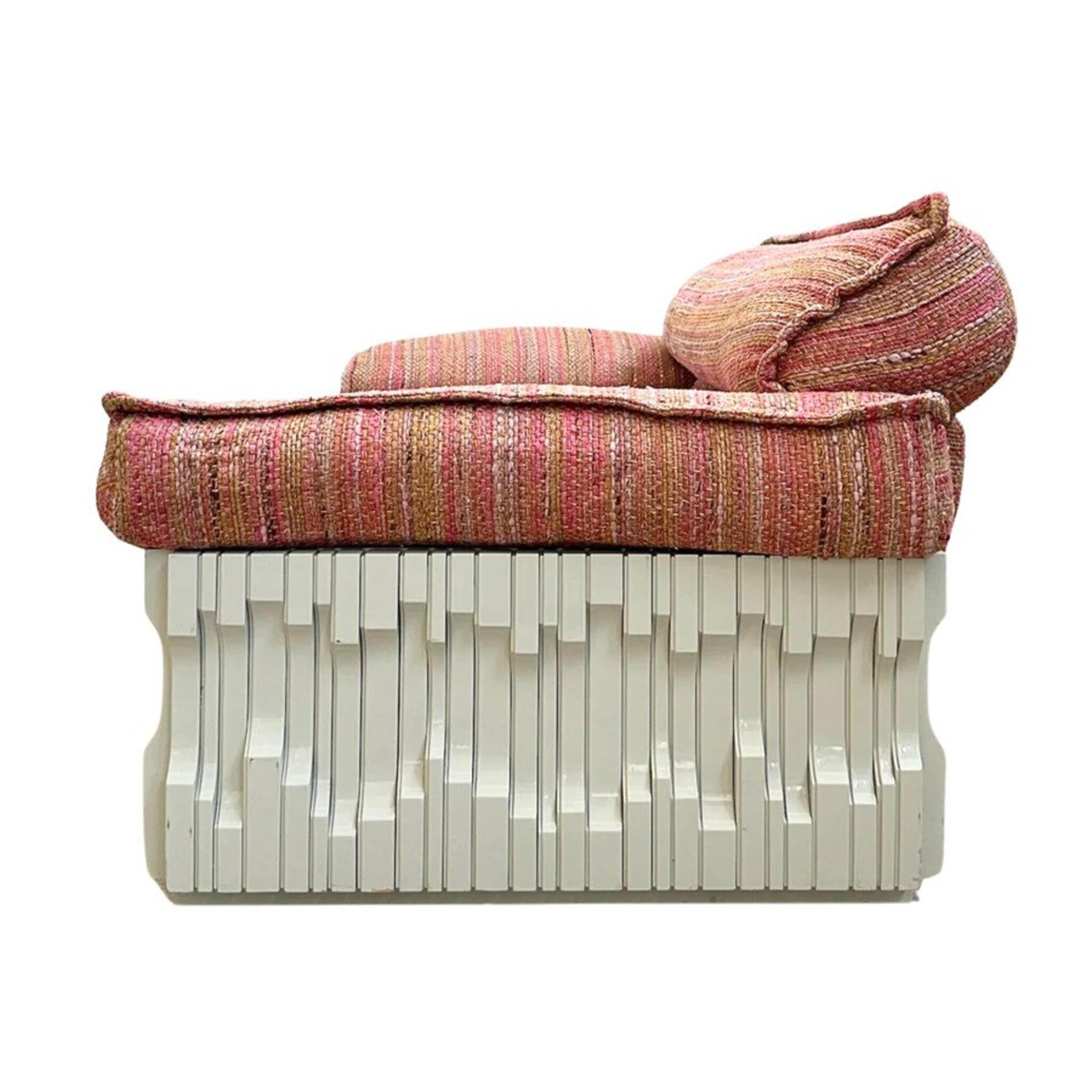 Italian Luciano Frigerio 'Norman' Loveseat in Custom Missoni Upholstery, Italy, 1970s For Sale
