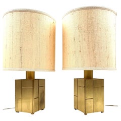 Luciano Frigerio, pair of brass table lamps mod. Louis, Frigerio Italy, 1970s