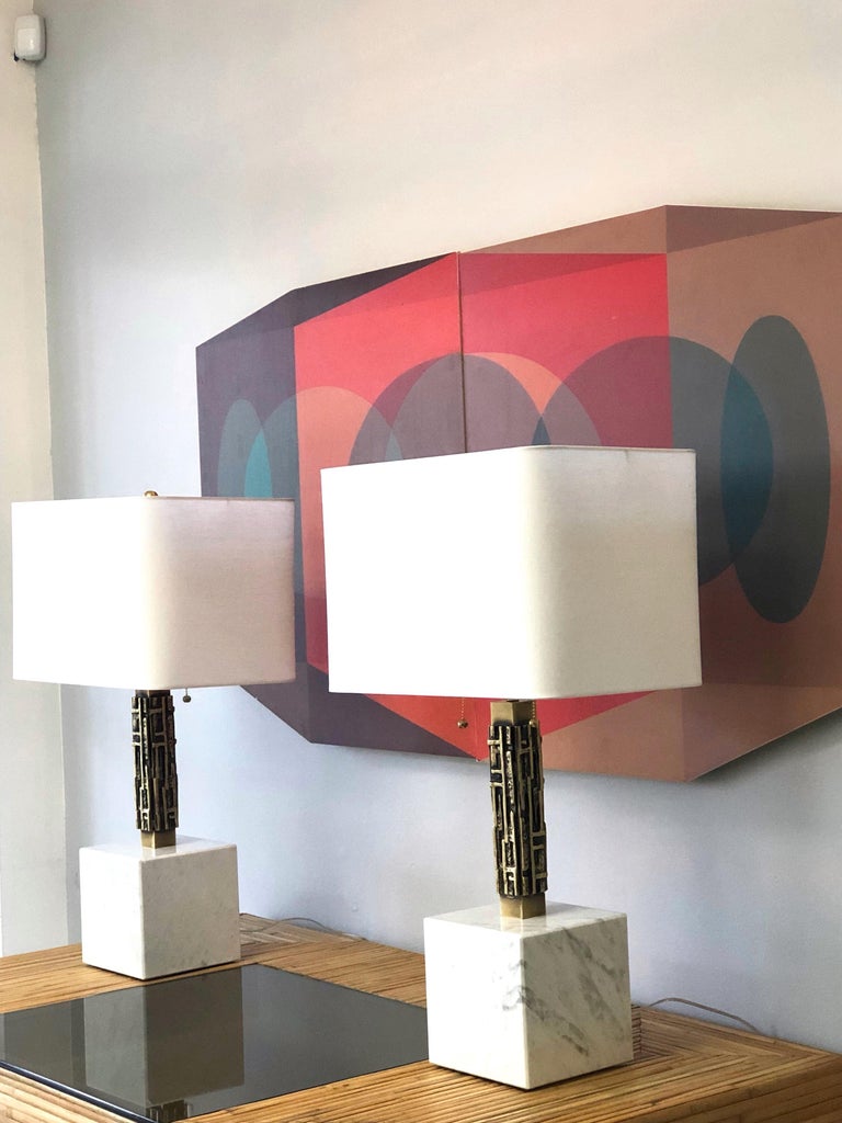 Luciano Frigerio Pair of Large Bronze and Marble Table Lamps, 1970s In Good Condition For Sale In Miami, FL