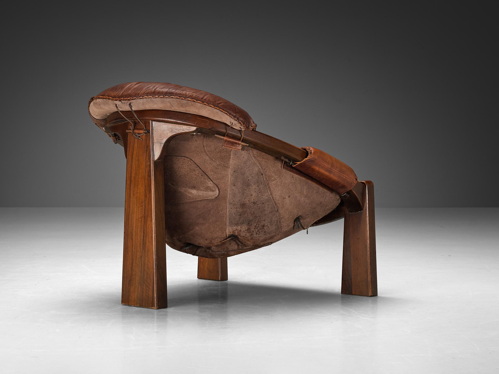 Italian Luciano Frigerio Pair of Lounge Chairs in Leather and Mahogany 