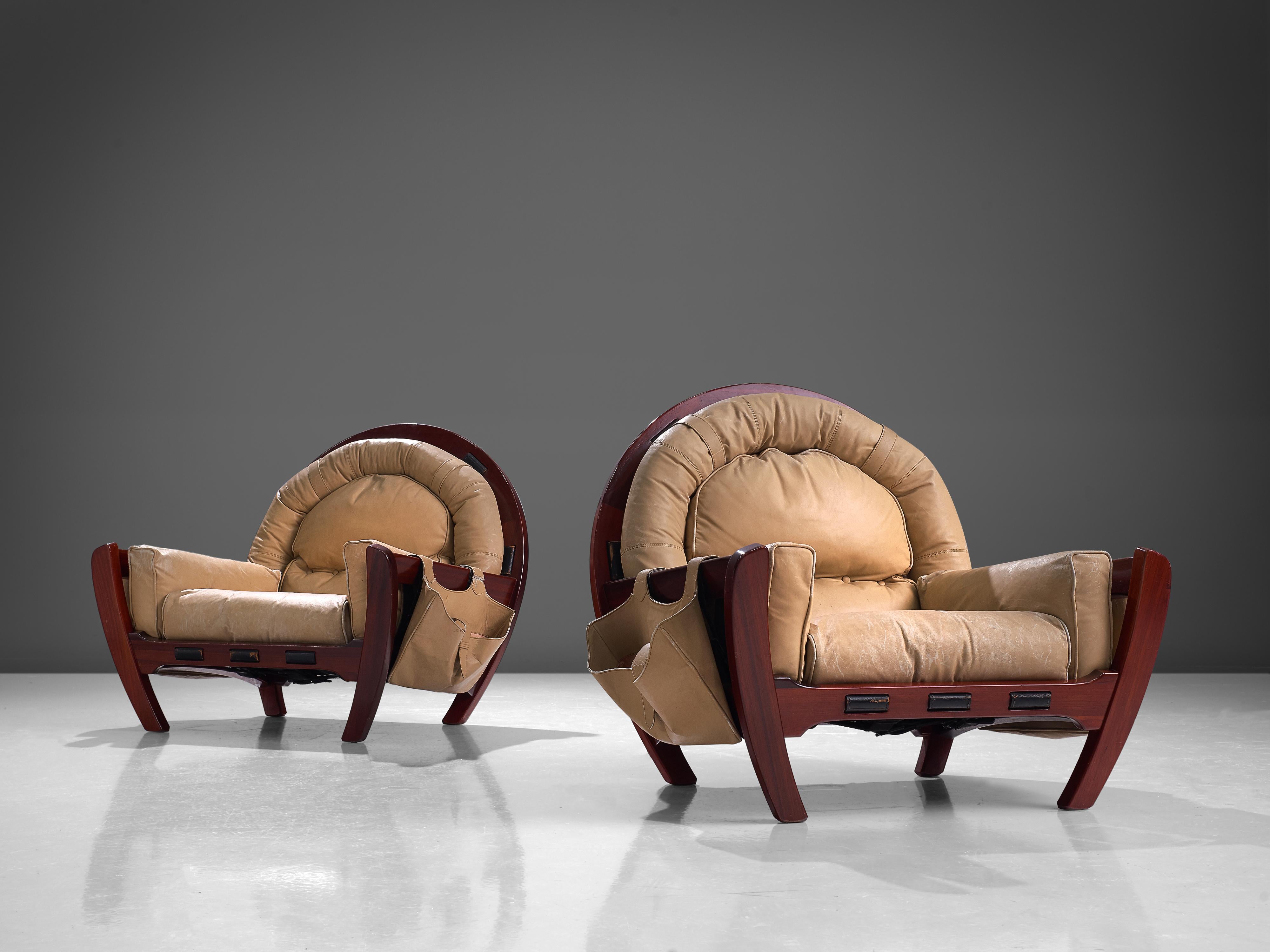 Luciano Frigerio Pair of 'Rancero' Lounge Chairs in Mahogany and Leather 2
