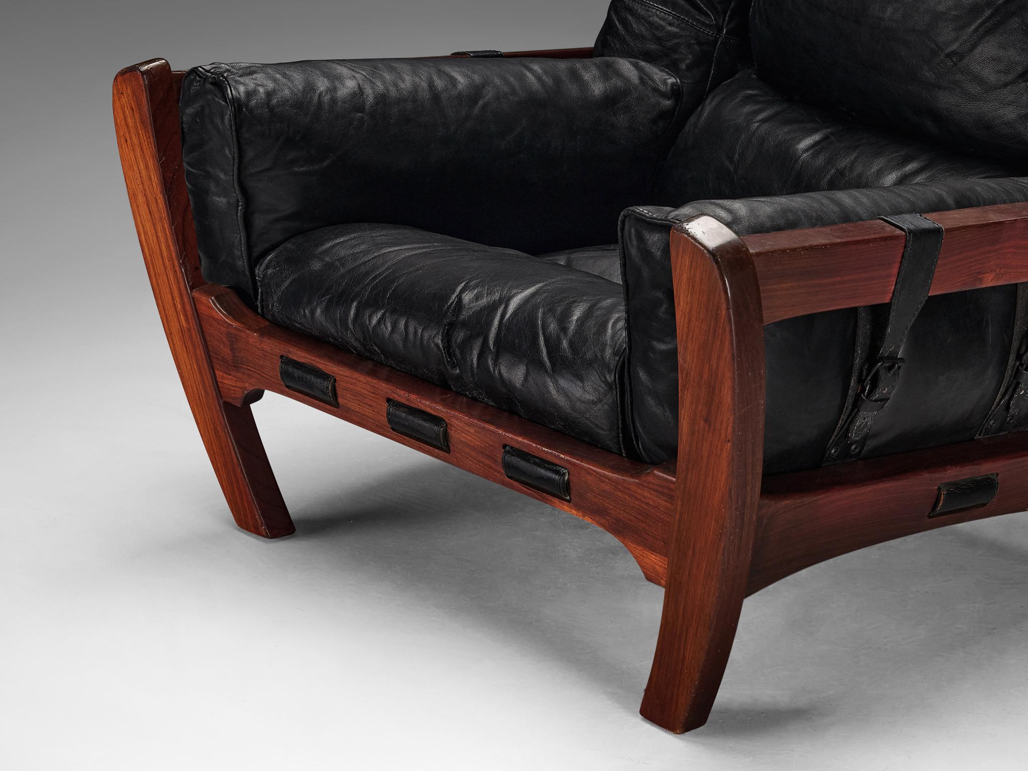 Luciano Frigerio 'Rancero' Lounge Chair avec Ottoman en cuir noir  en vente 1