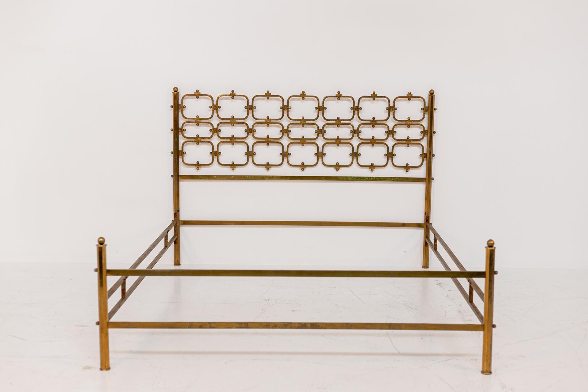 Luciano Frigerio Sculpture Double Bed in Brass 2