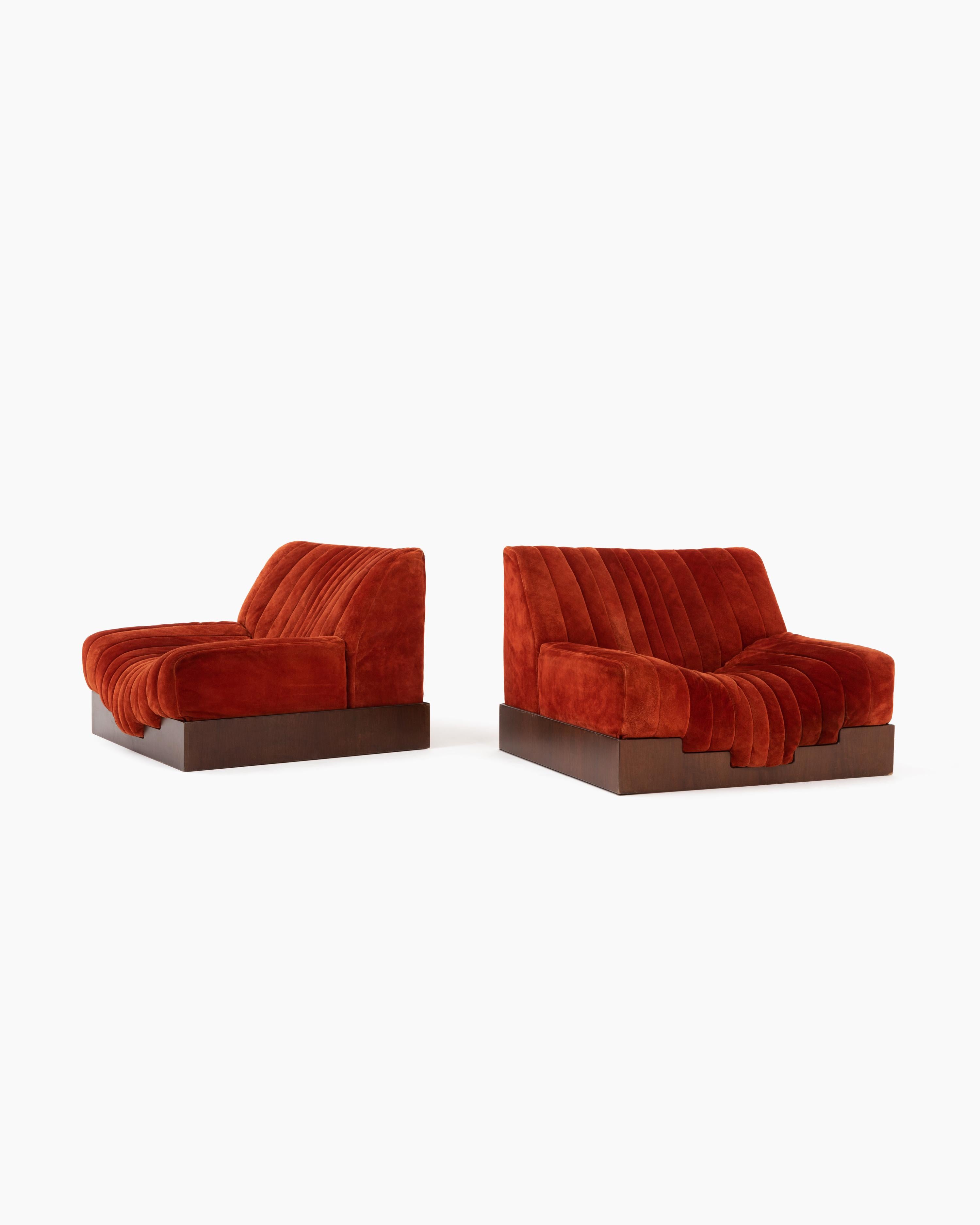 Luciano Frigerio Fünfer-Set San Francisco Sessel aus Original Nubukleder im Angebot 1